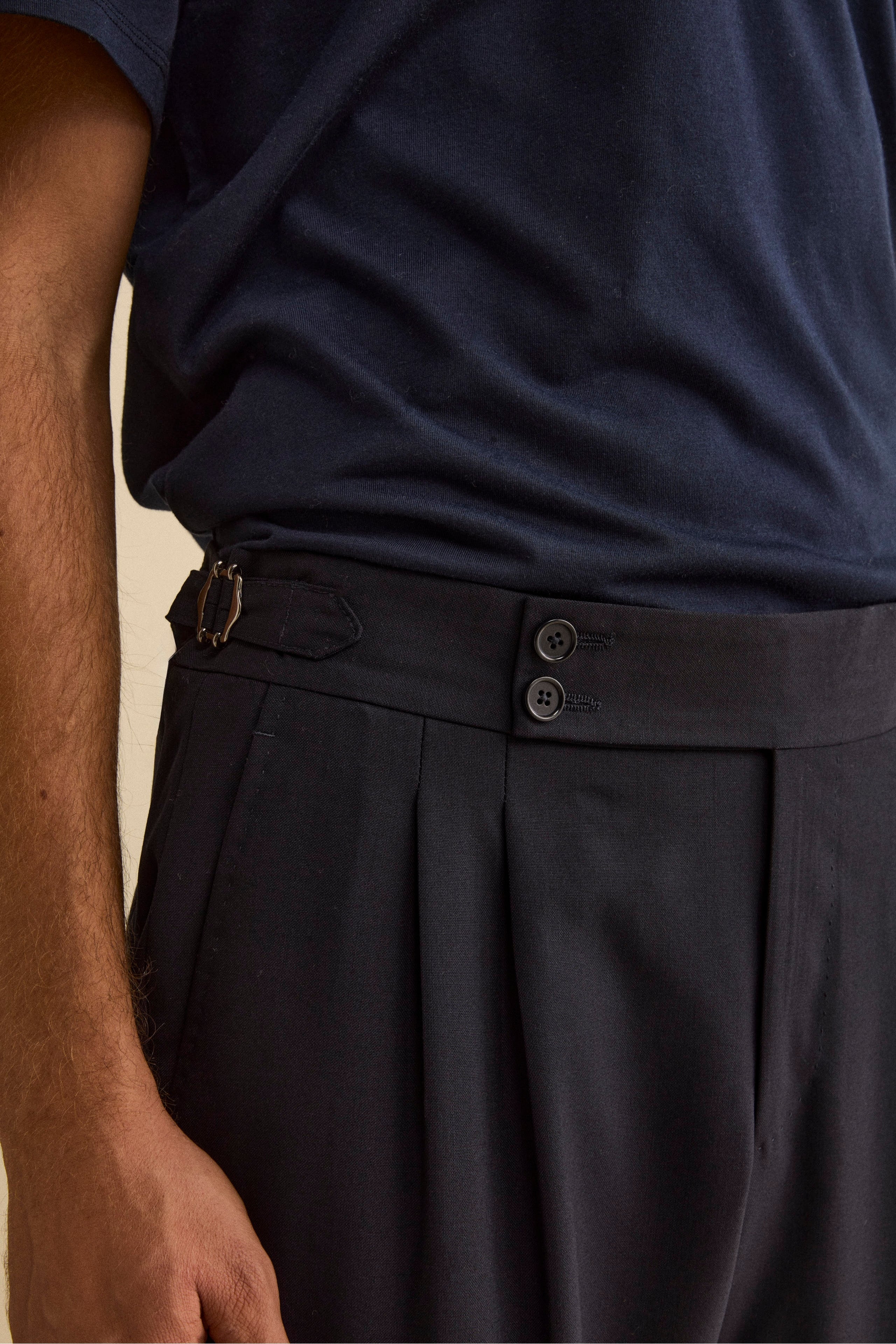 Pantalone Regular Fit con Pinces in Lana Vergine - BLU