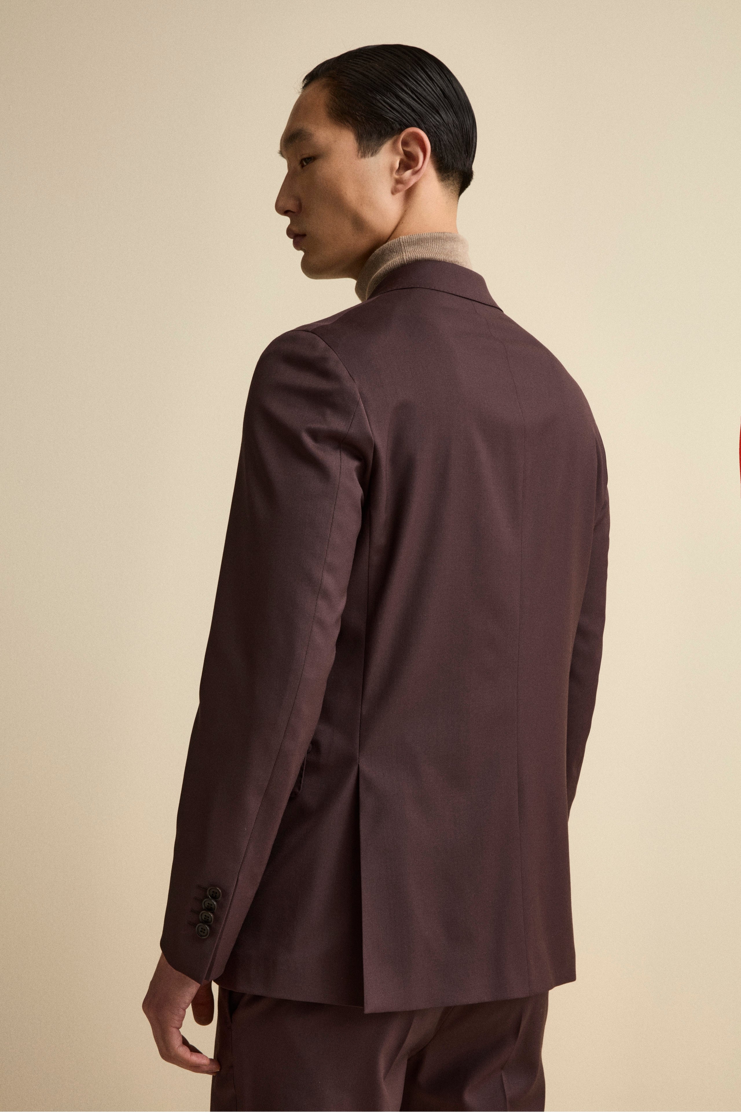 Abito Regular Monopetto in Lana Vergine con Revers Classico - BORDEAUX