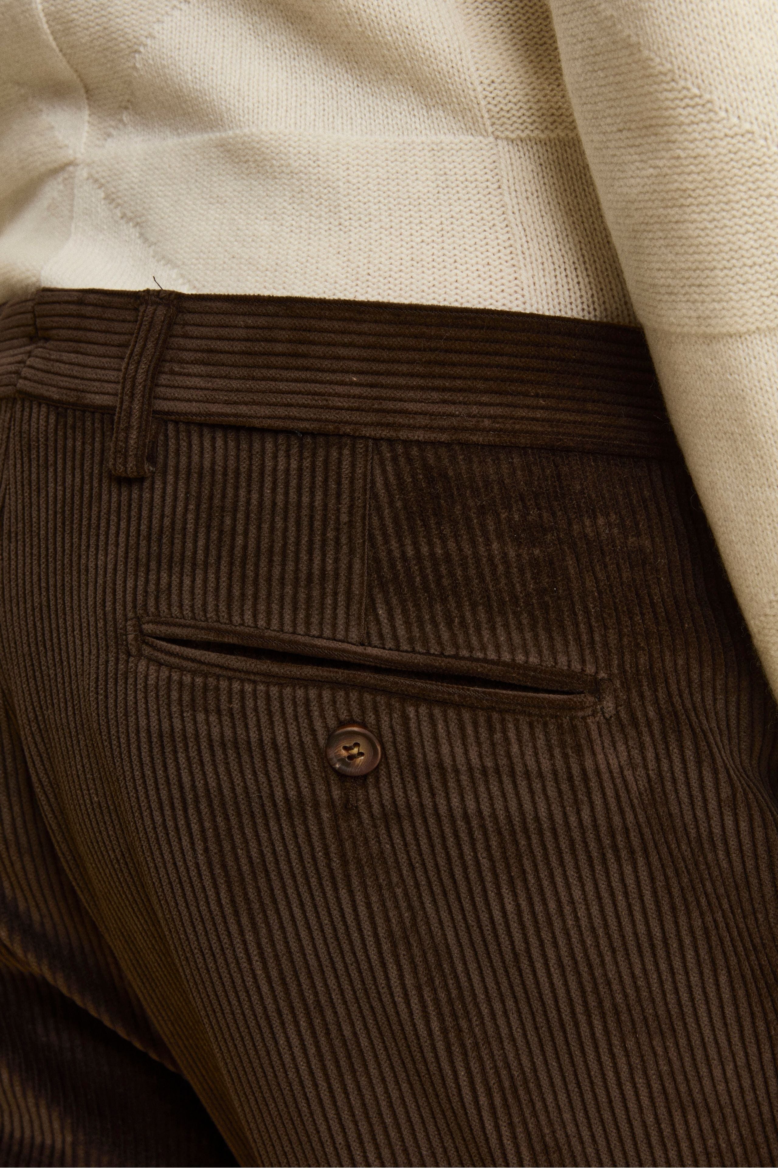 Pantalone in Velluto Regular Fit - MARRONE