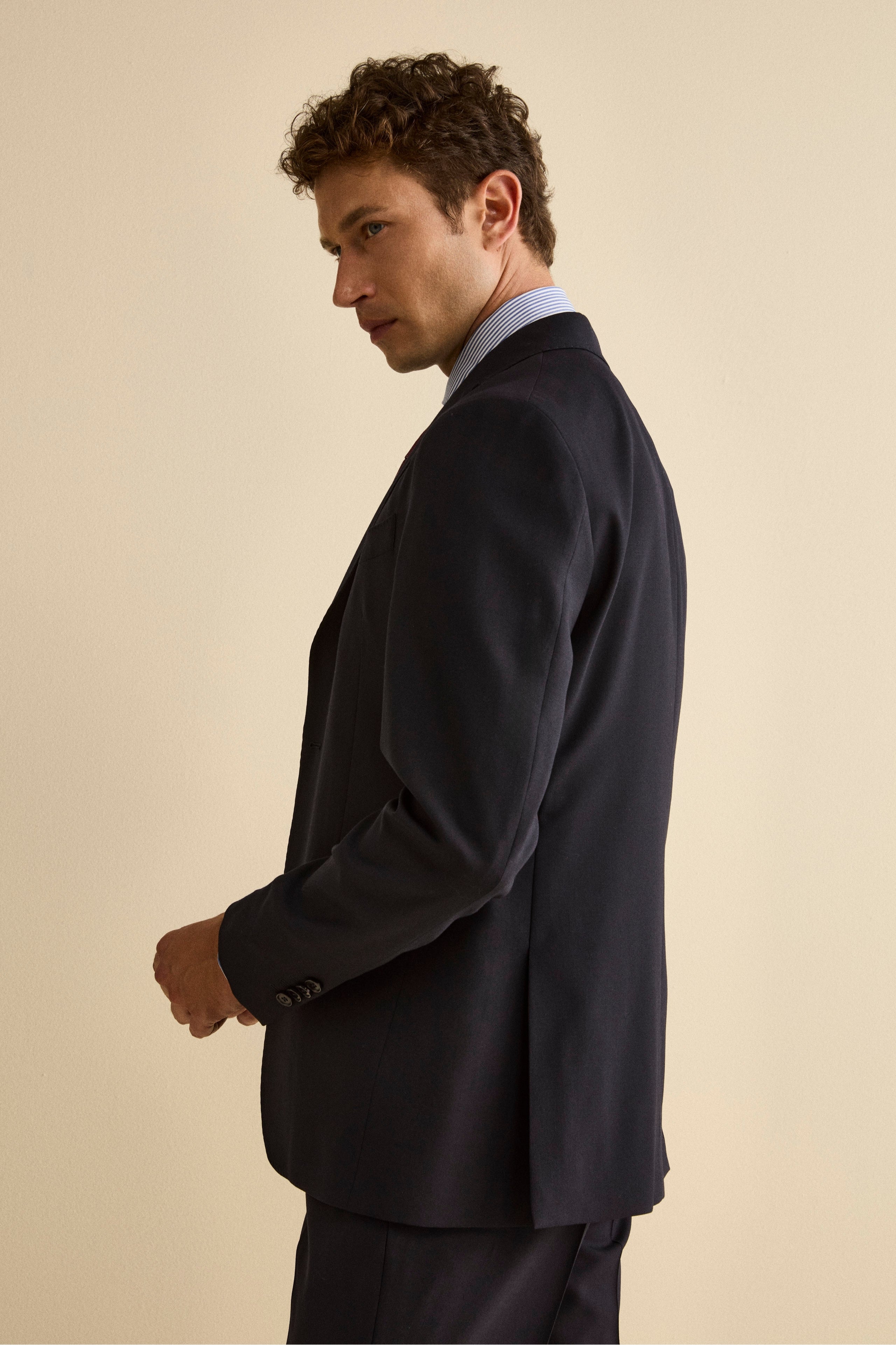 Abito Slim Fit in Lana Vergine con Revers a Lancia - BLU