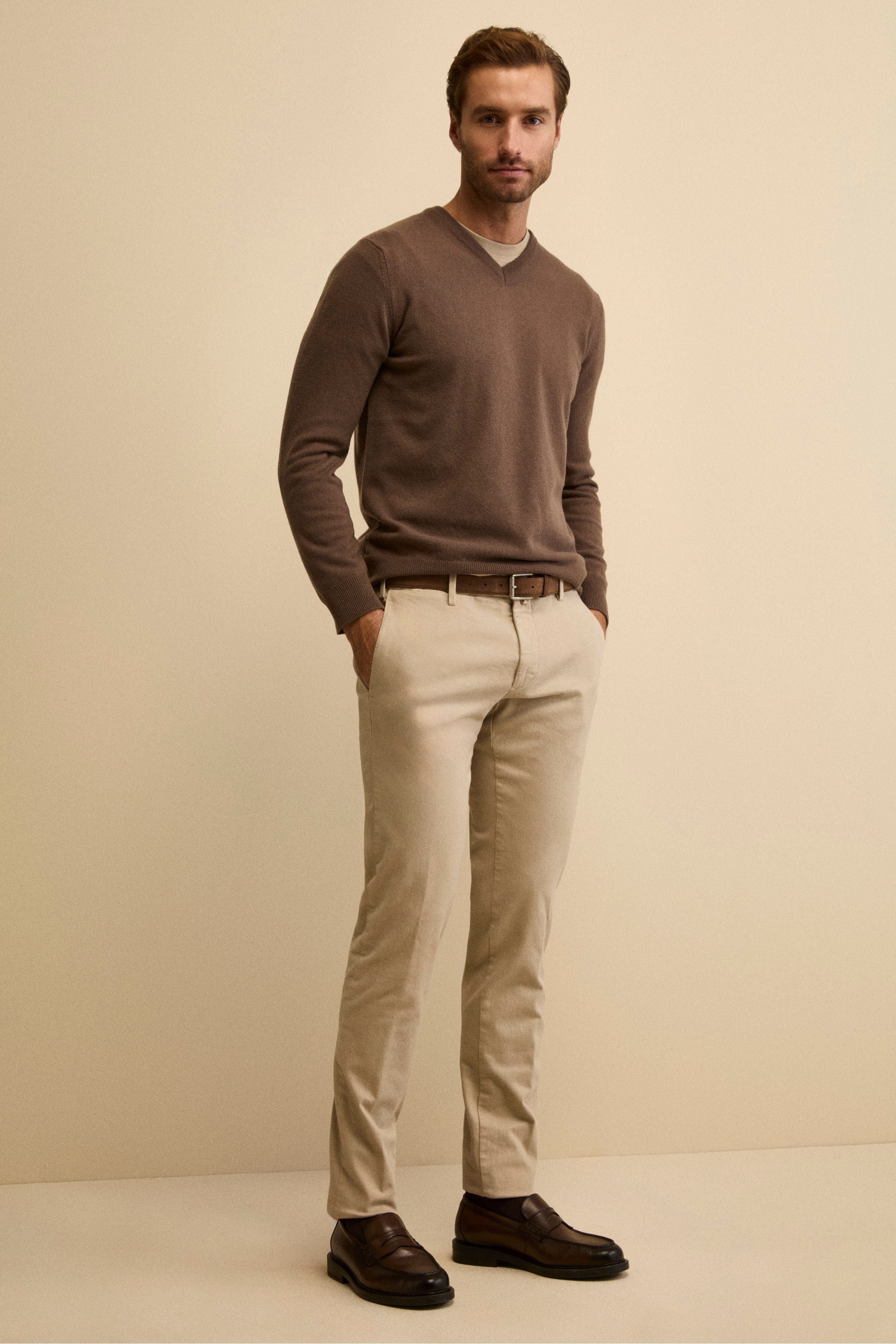 Pantalone Slim Fit in Gabardina Stretch - SABBIA
