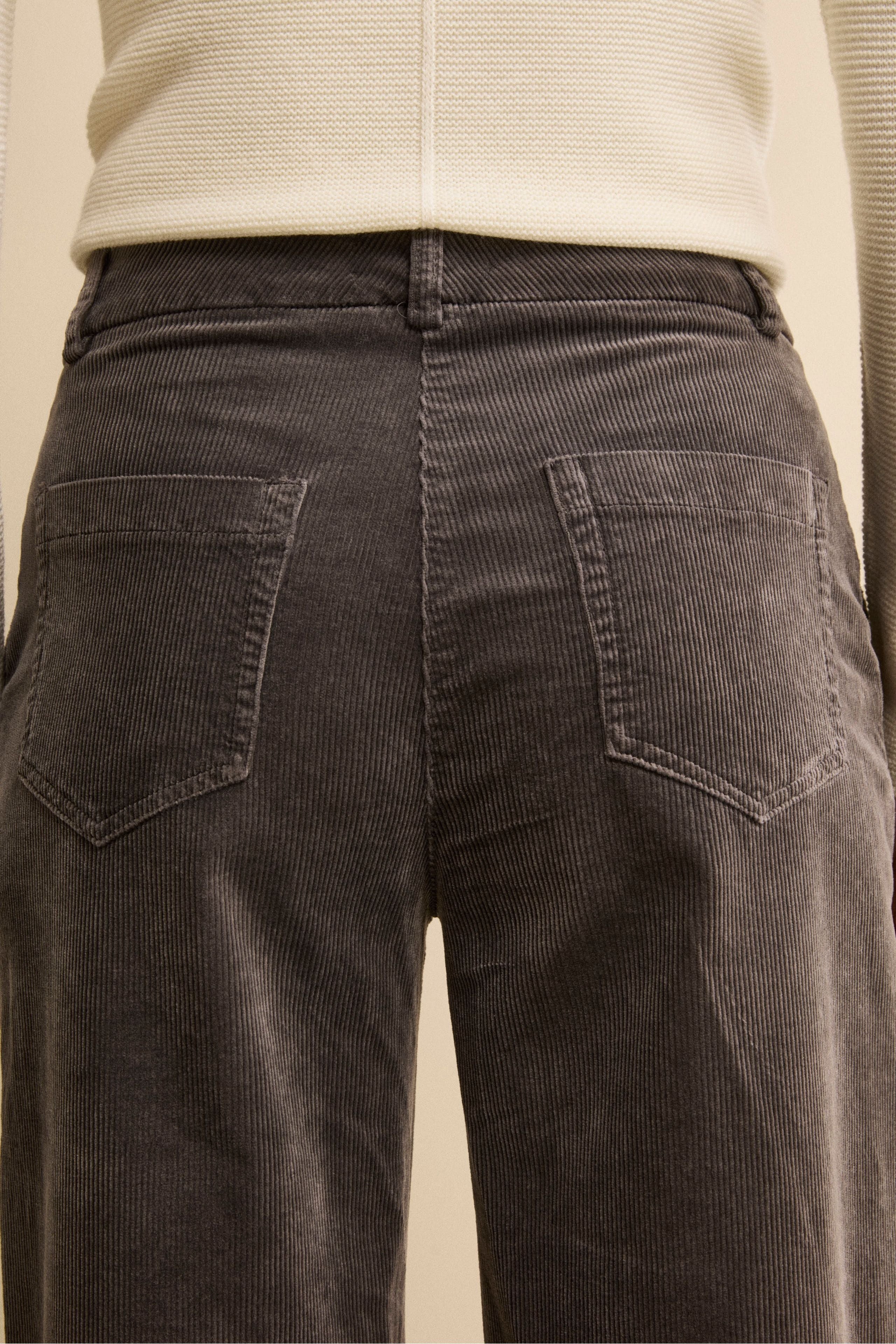 Pantalone in Velluto a Gamba Larga - GRIGIO