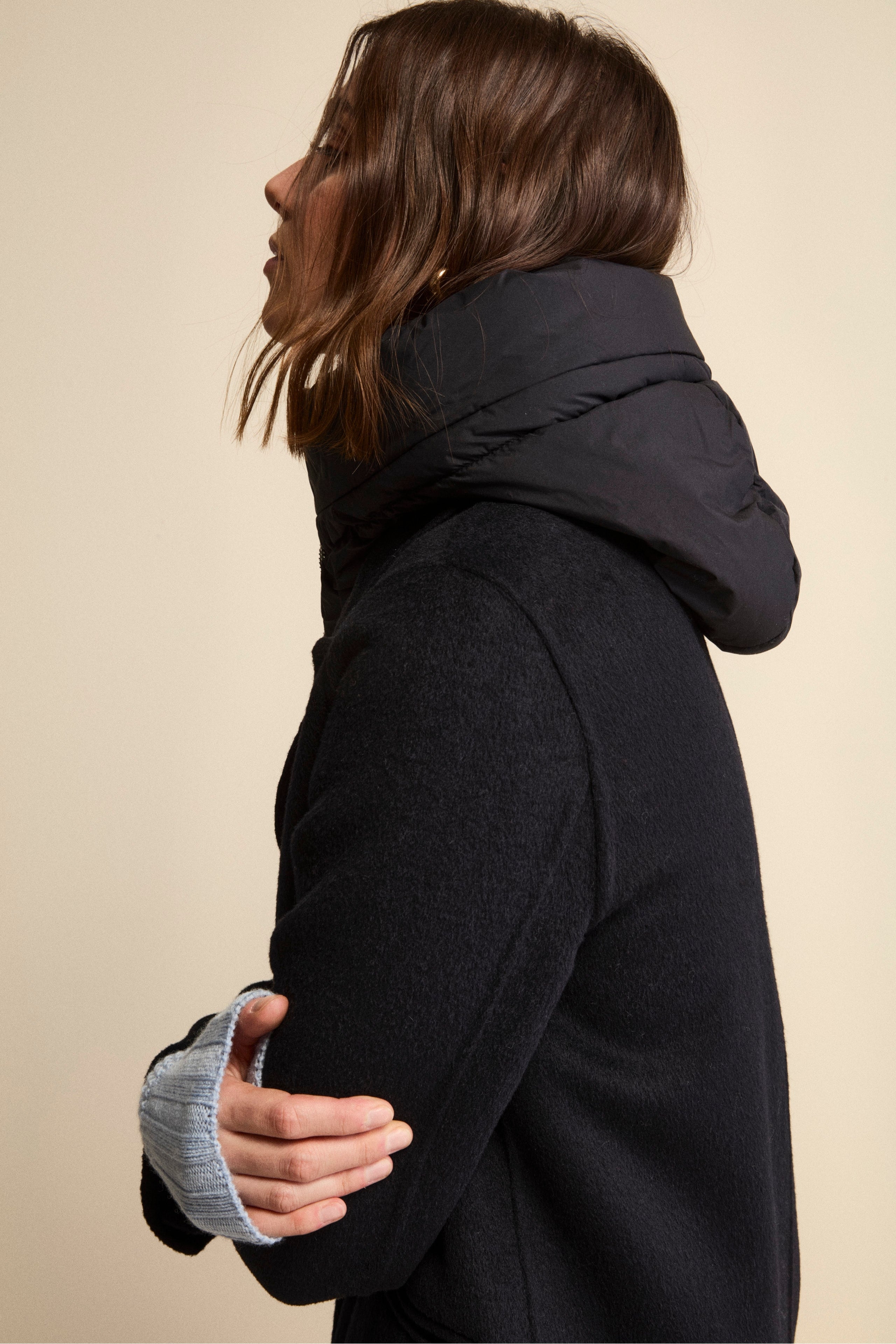 Cappotto Lungo in Misto Lana con Pettorina e Cappuccio - BLU