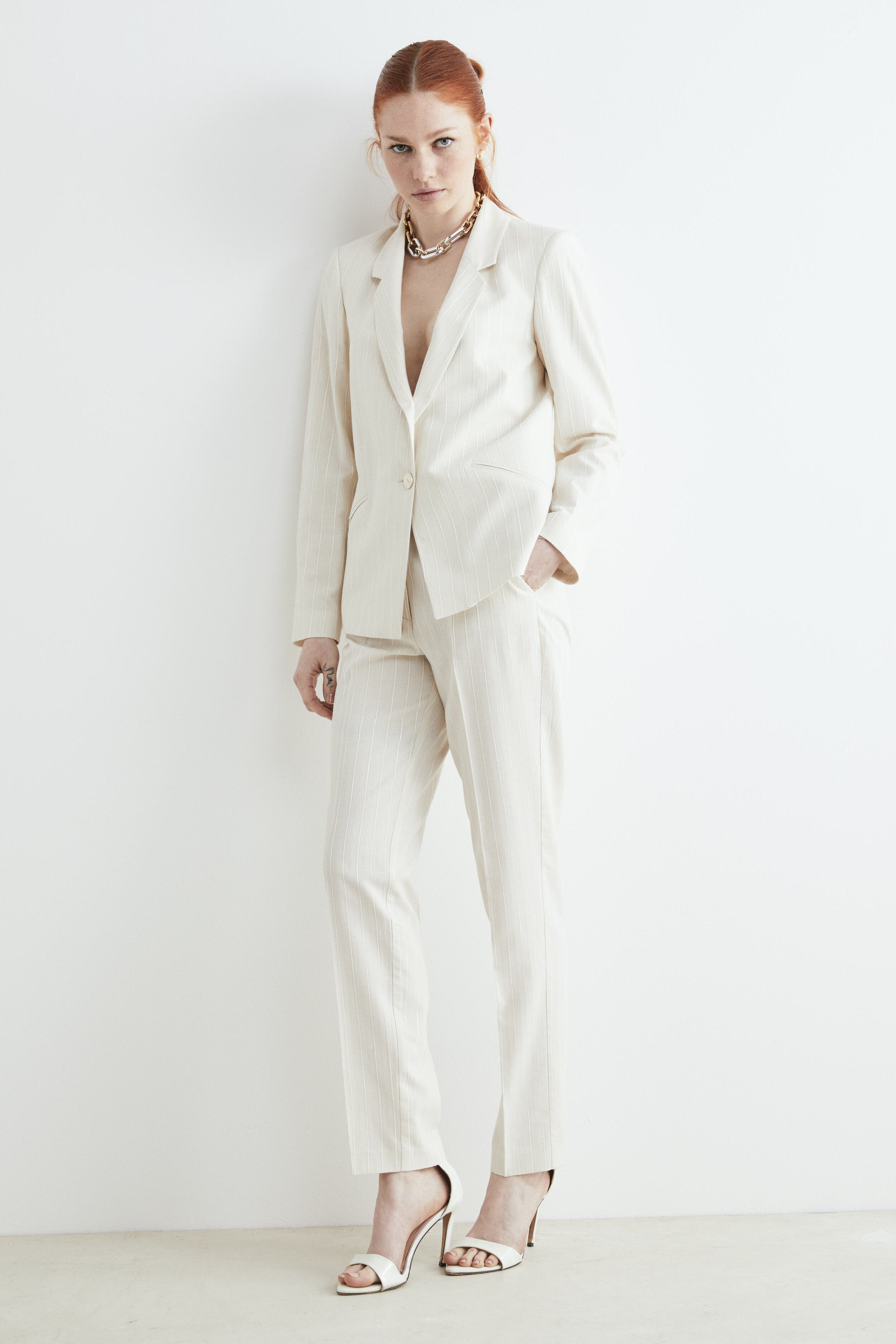 Giacca gessata in lurex - SABBIA