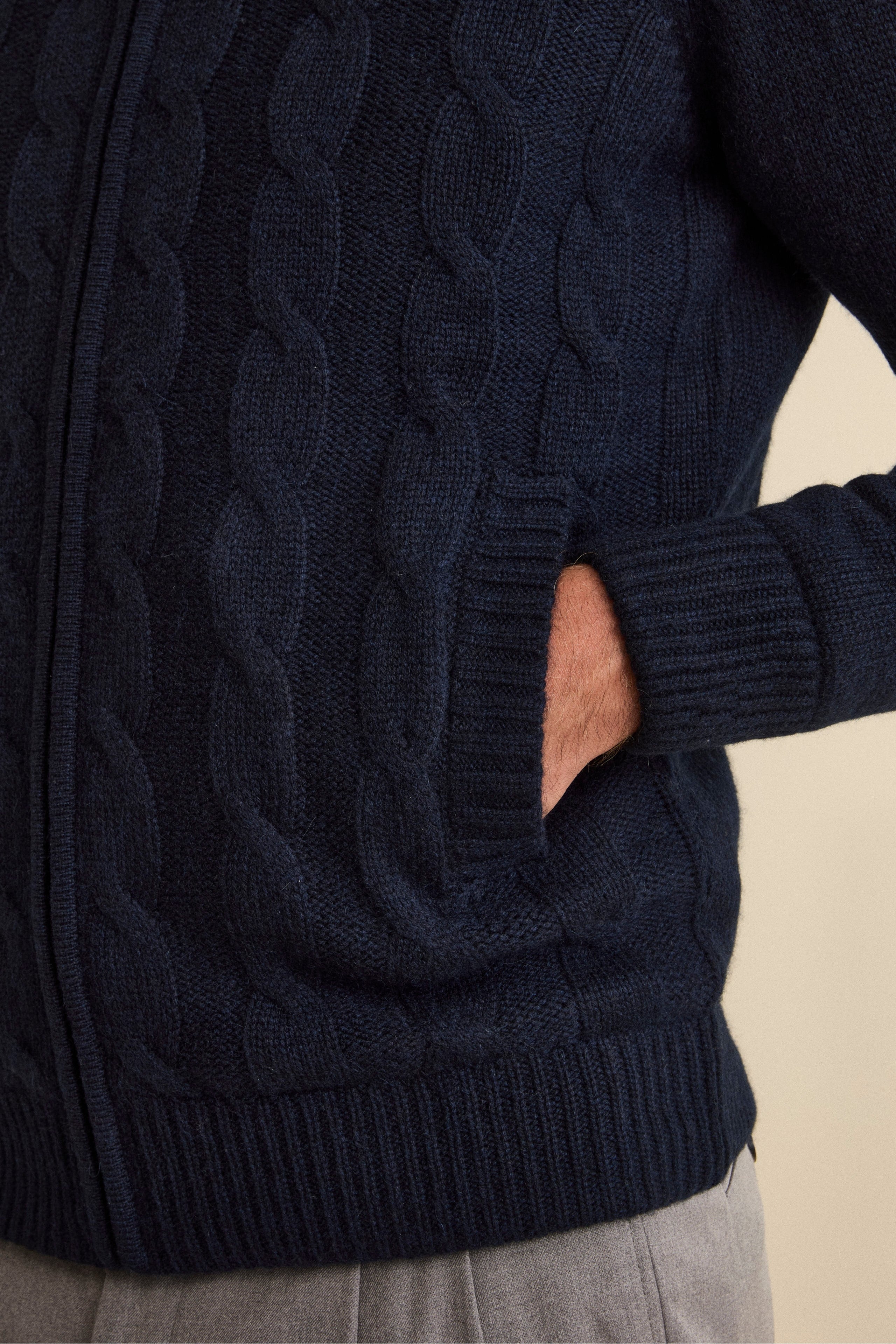 Bomber in Cashmere con Cappuccio e Pelliccia - BLU