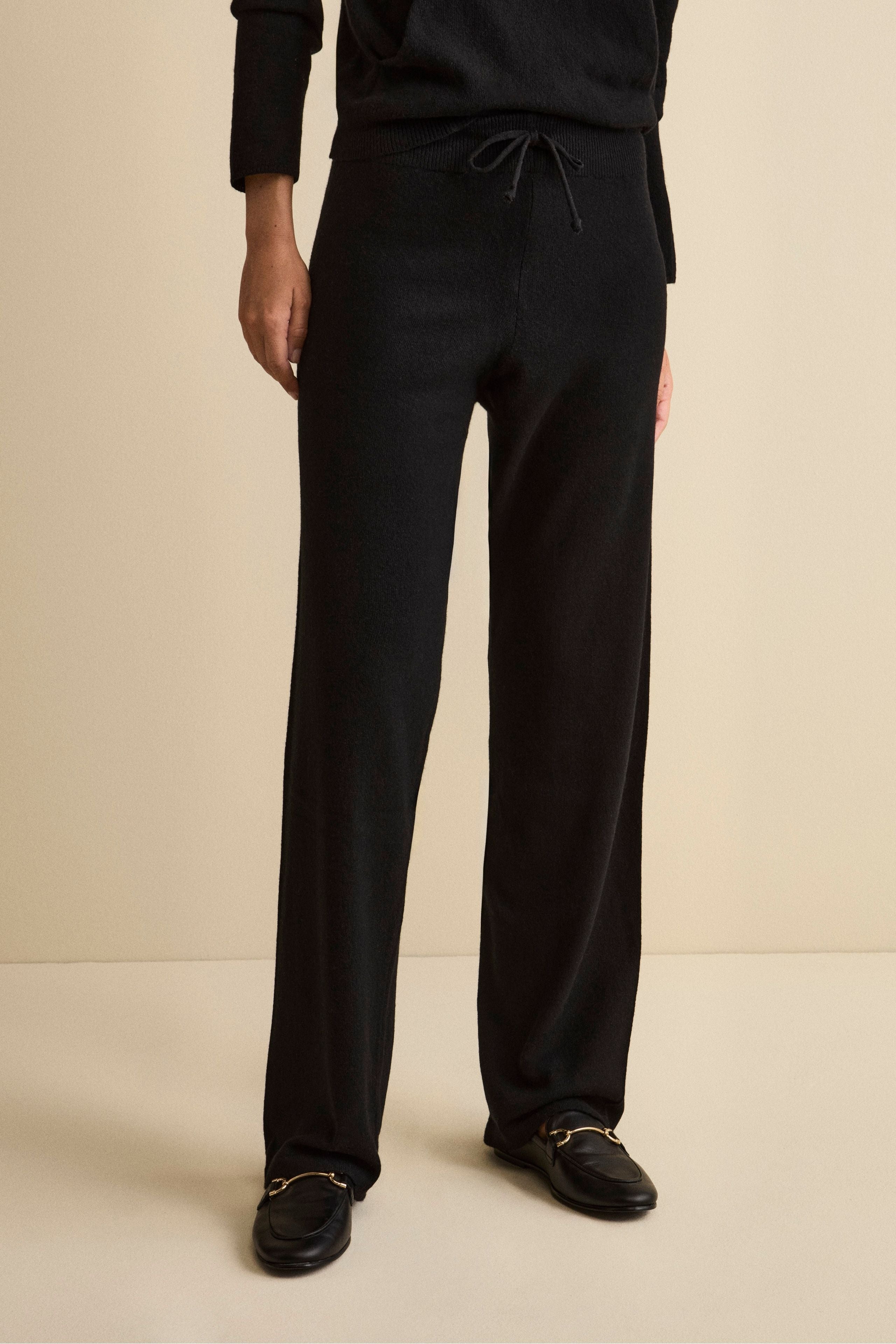 Tuta Morbida in cashmere - NERO