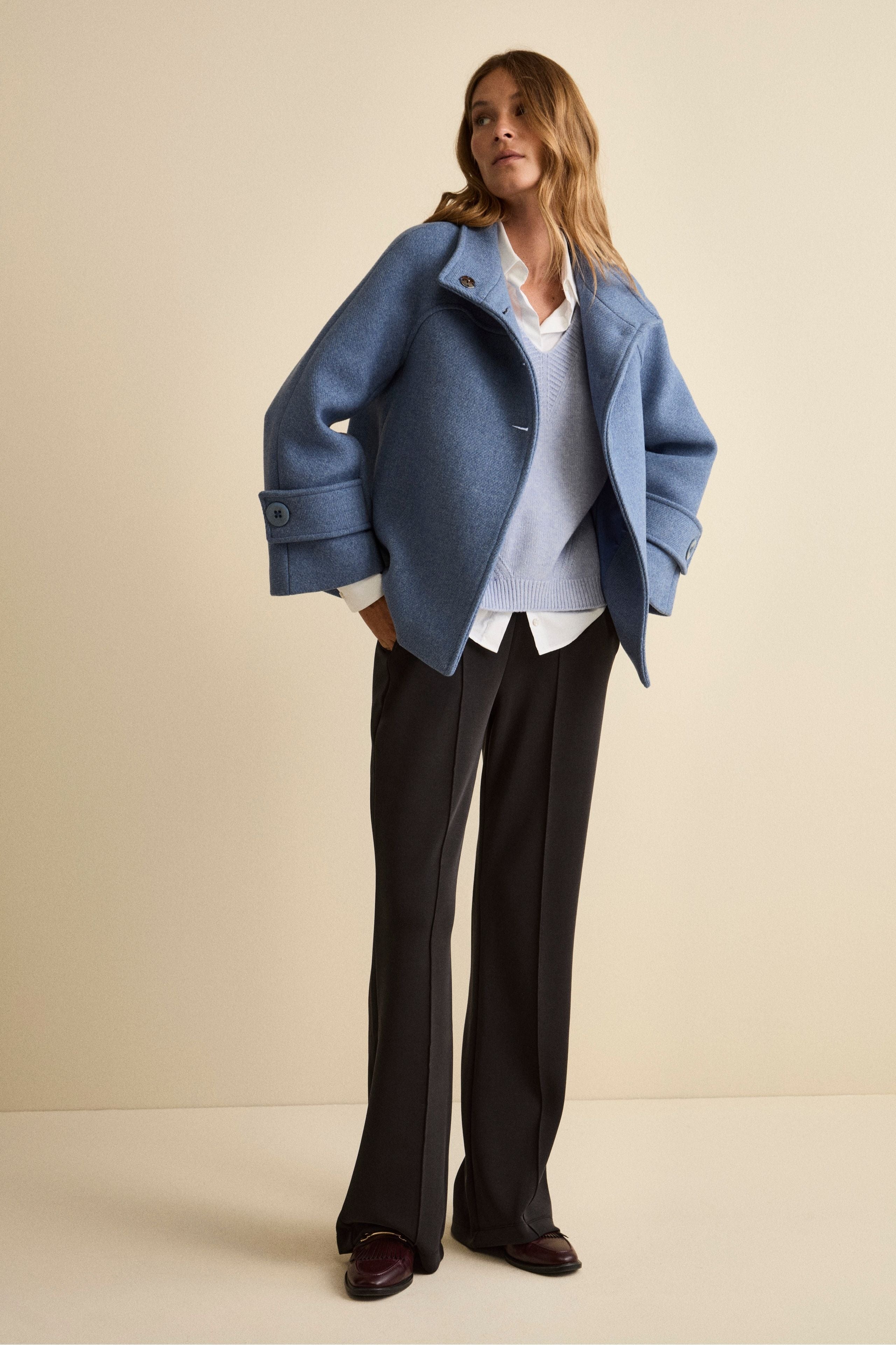 Cappotto Corto in Misto Lana con Maniche a Campana - POLVERE