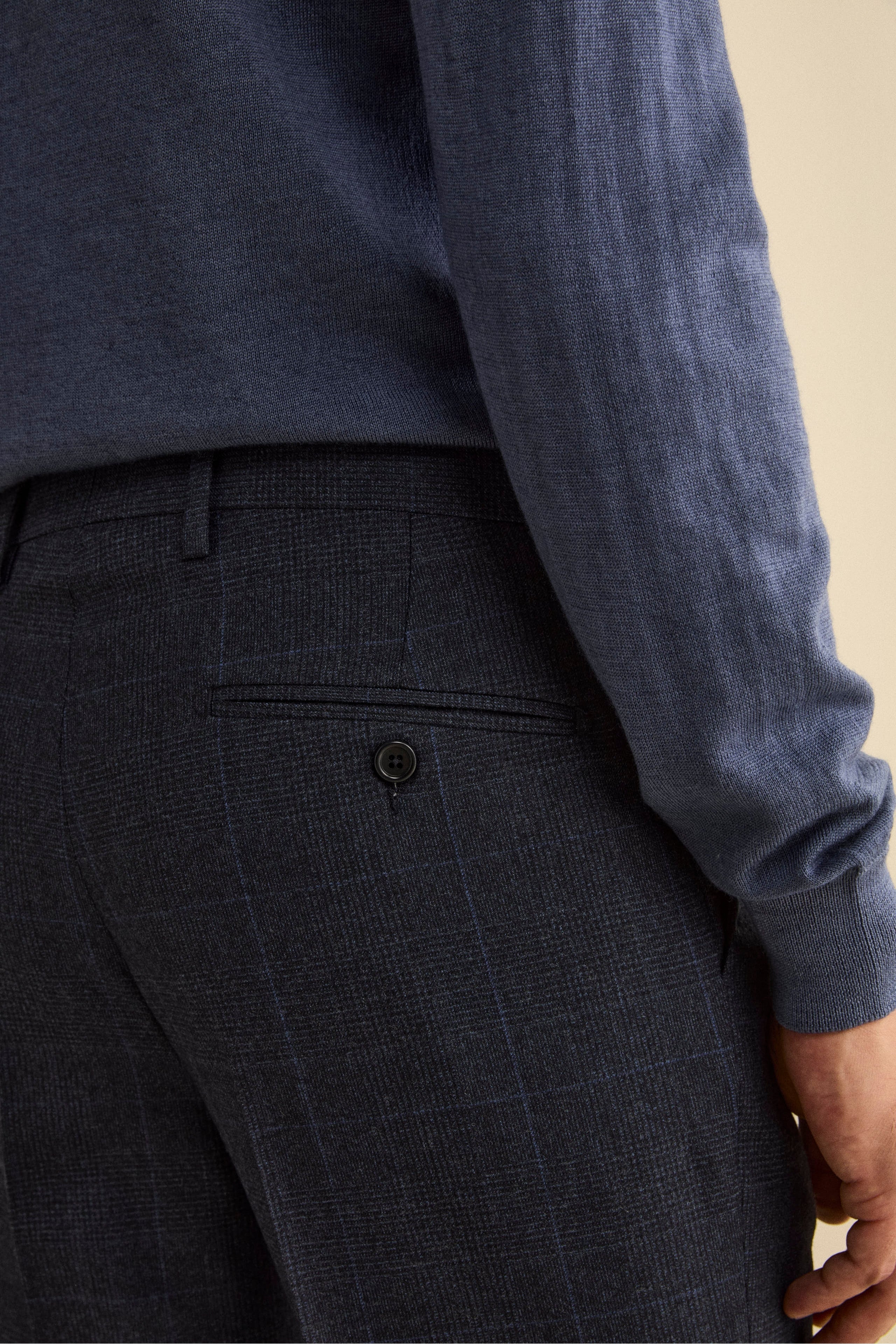 Abito Slim Fit in Lana Vergine con Revers Classico - GALLES BLU