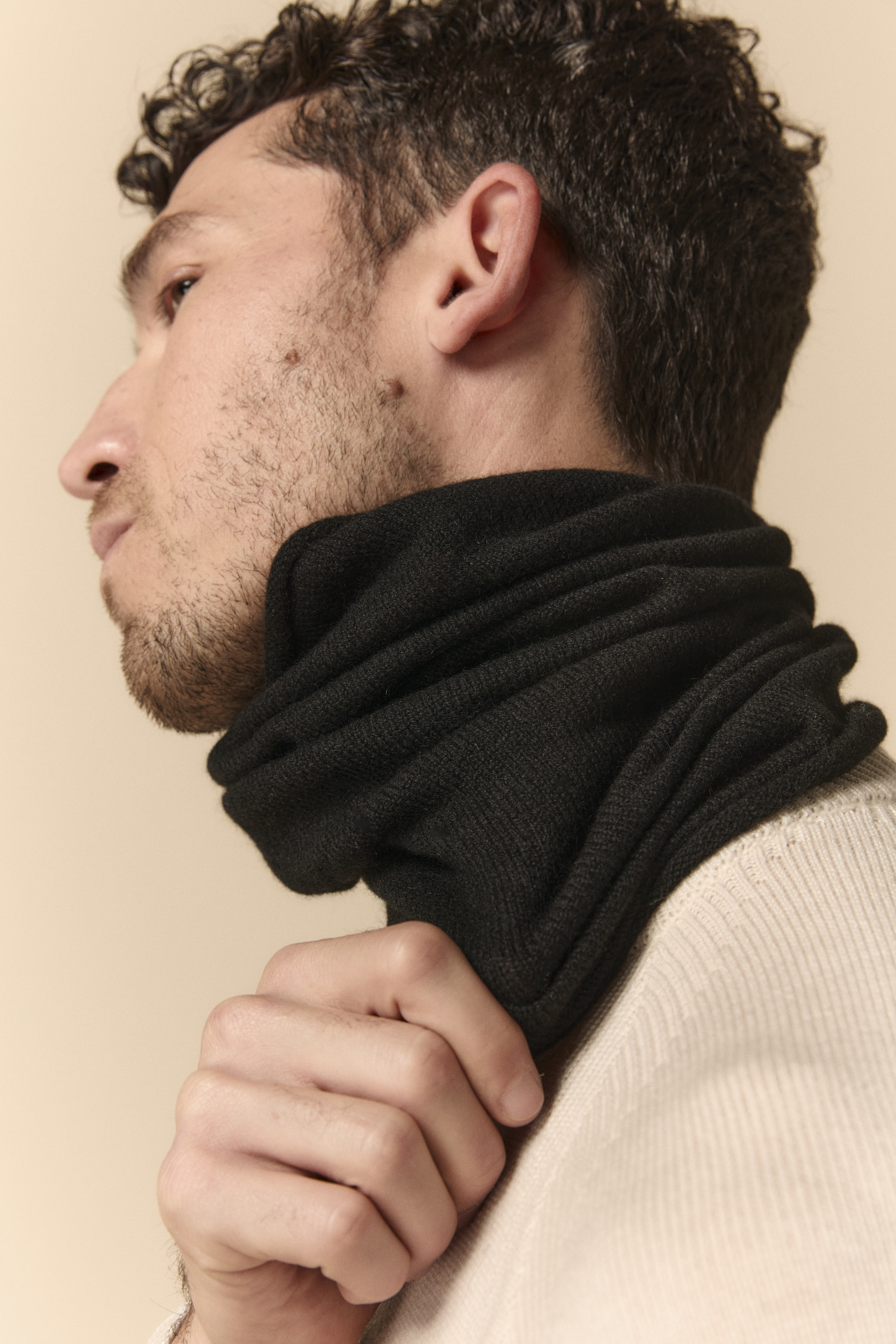 Scaldacollo in cashmere - NERO