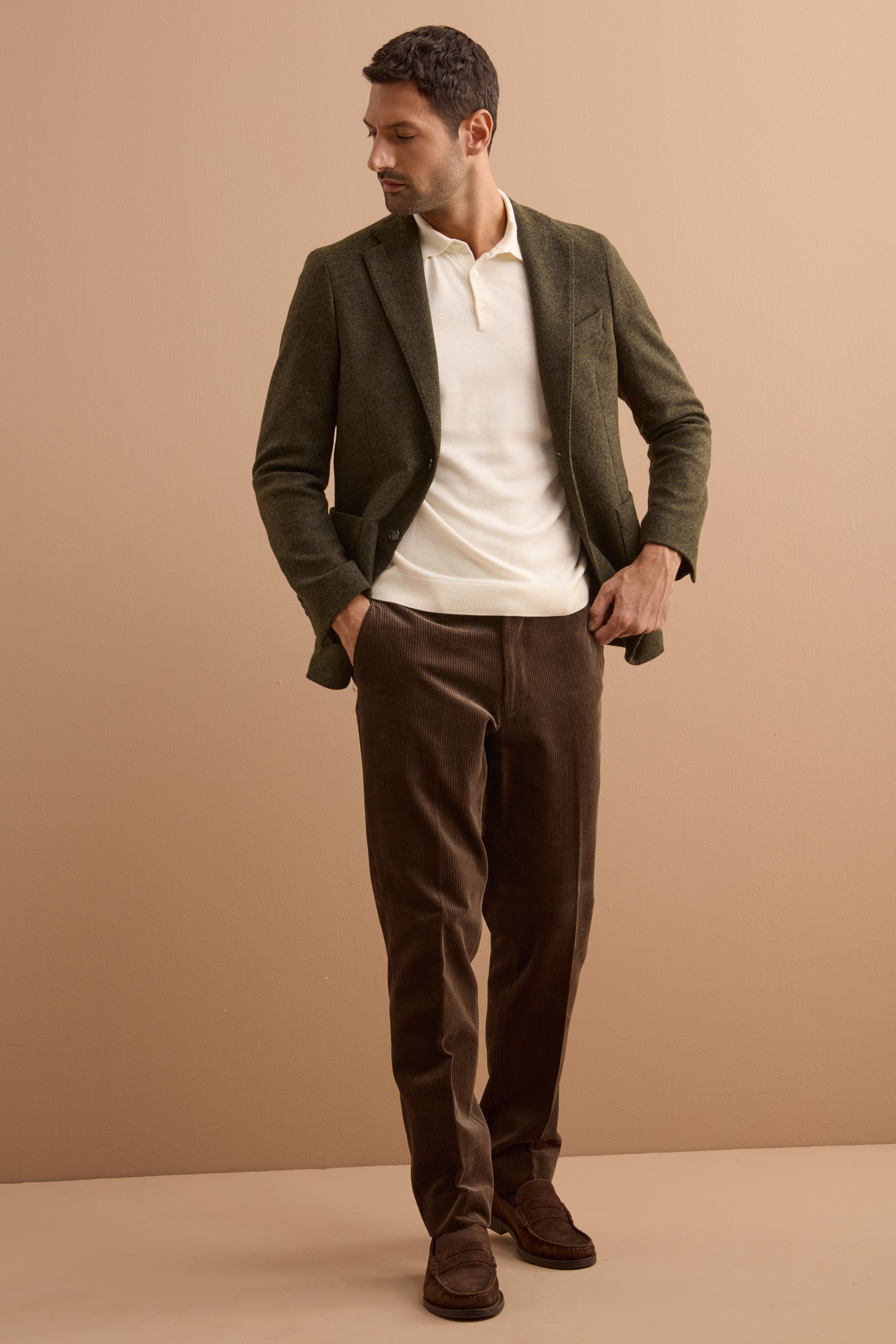Pantalone Chino in Velluto Comfort Fit - MARRONE
