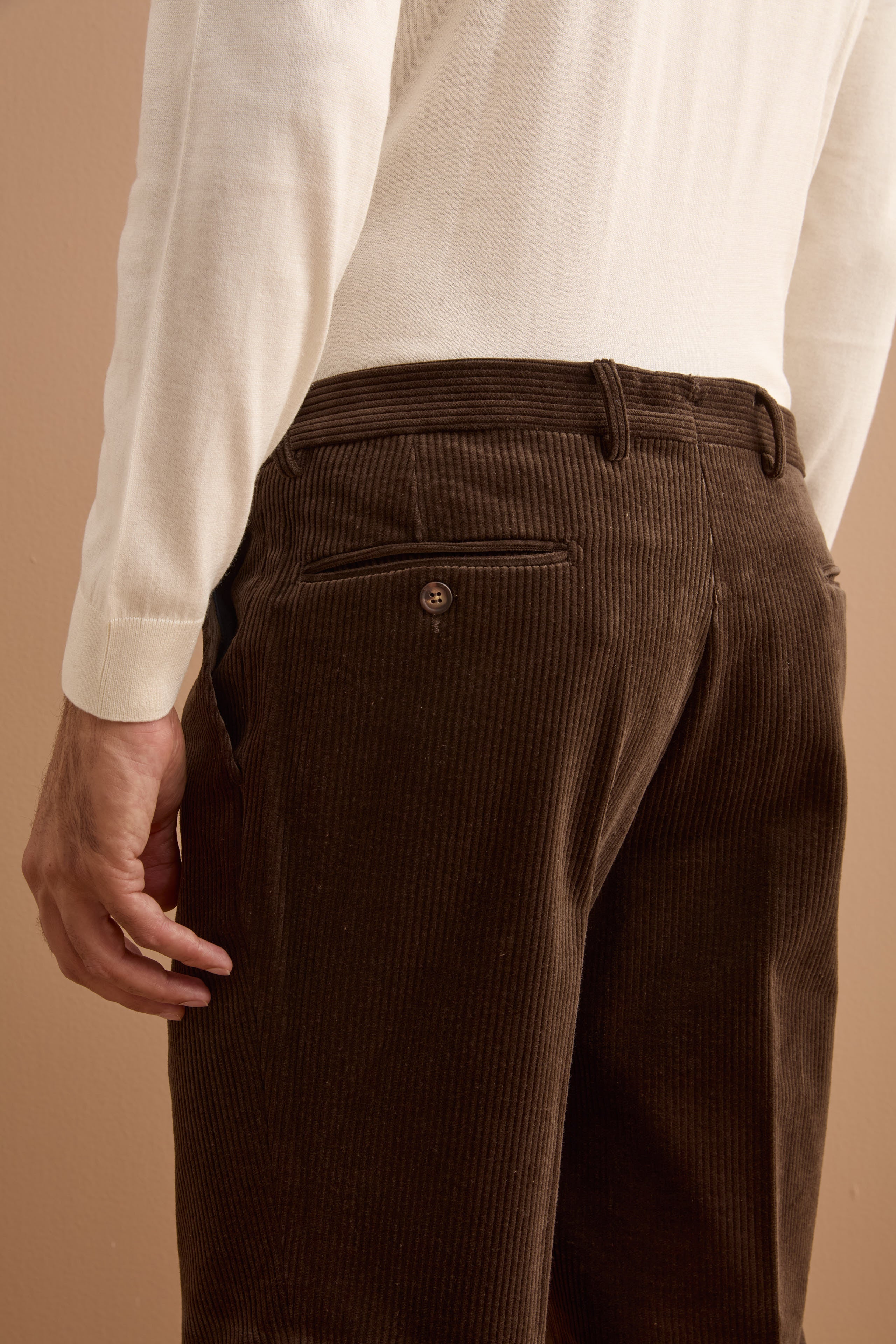 Pantalone Chino in Velluto Comfort Fit - MARRONE