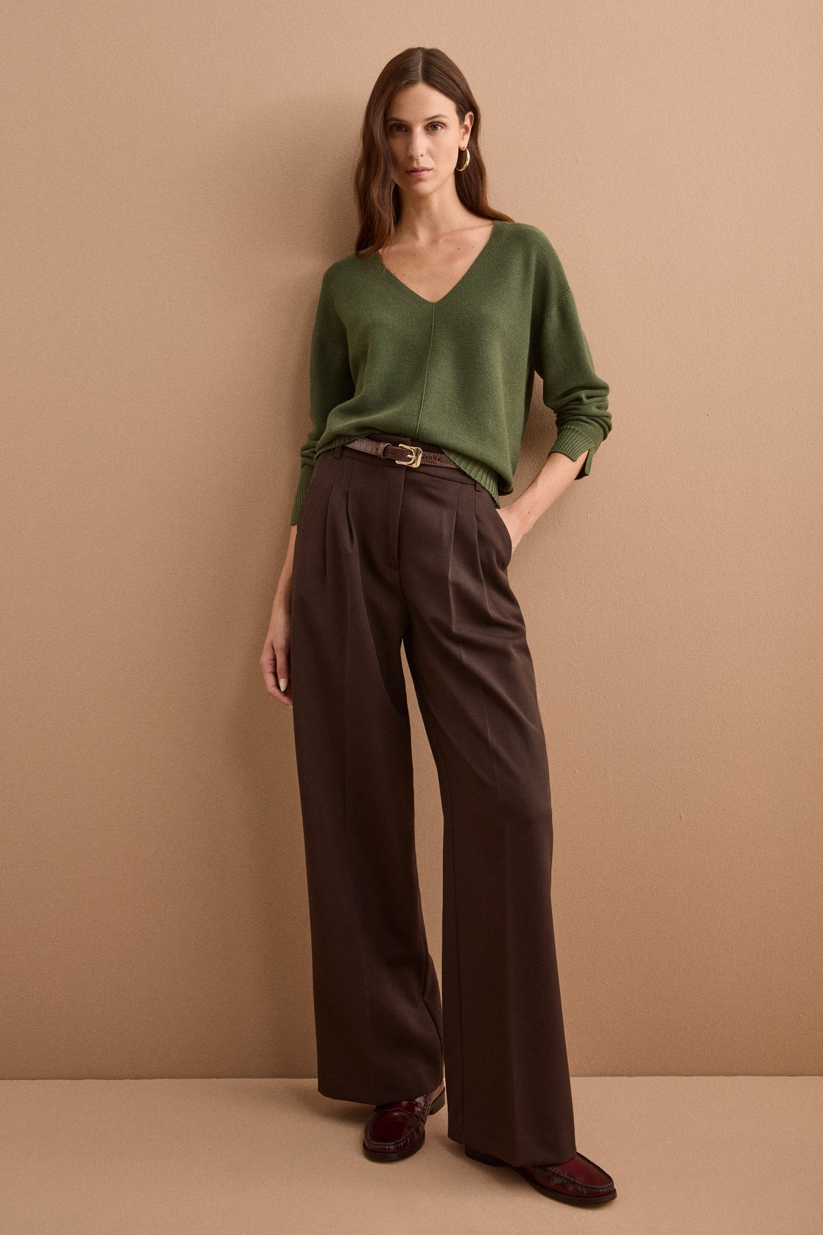 Maglia Over Scollo a V in Lana Merino - VERDE MILITARE