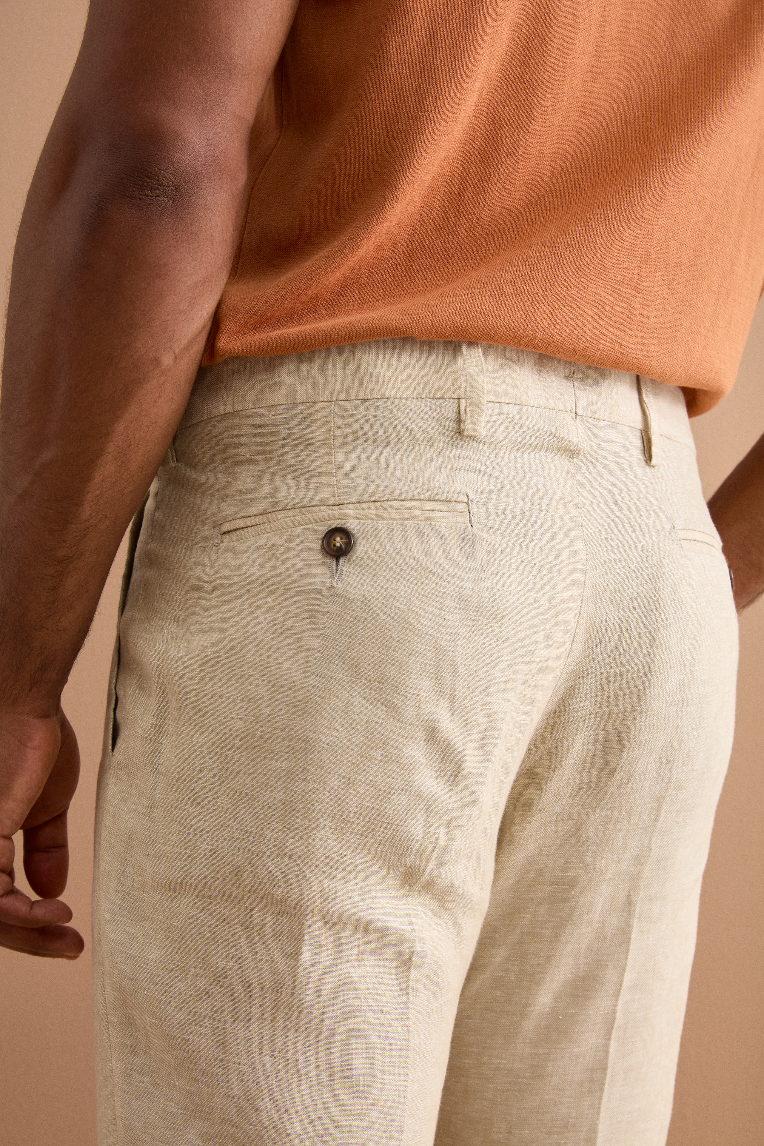 Pantalone Slim Fit in Lino con Pieghe - BEIGE
