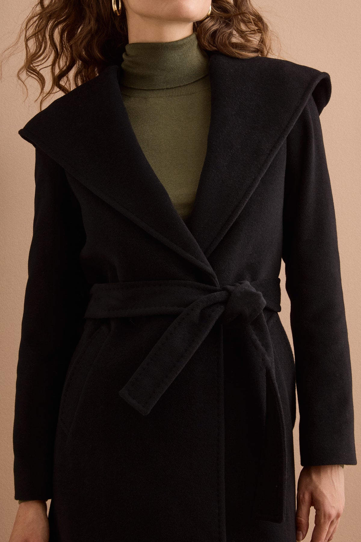 Cappotto Lungo in Lana e Cashmere con Cappuccio - NERO