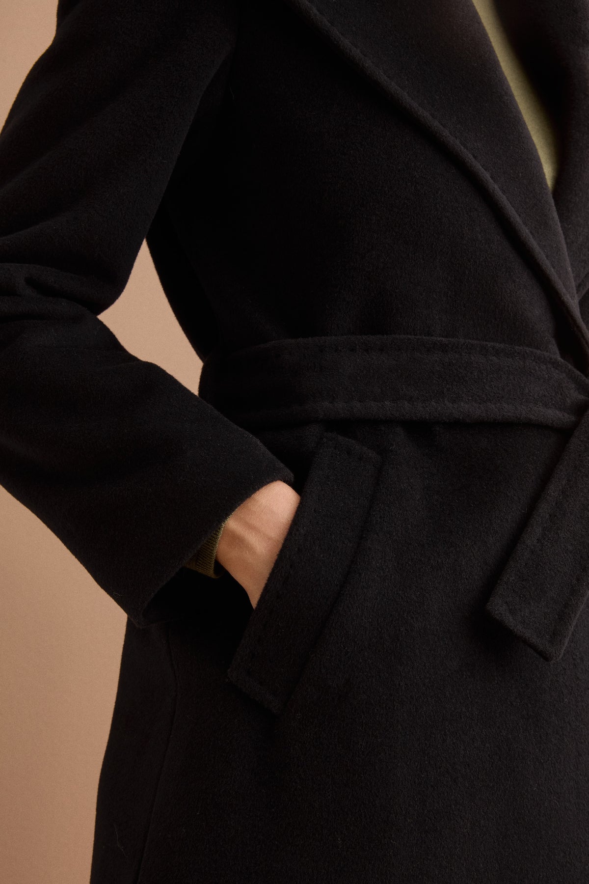 Cappotto Lungo in Lana e Cashmere con Cappuccio - NERO