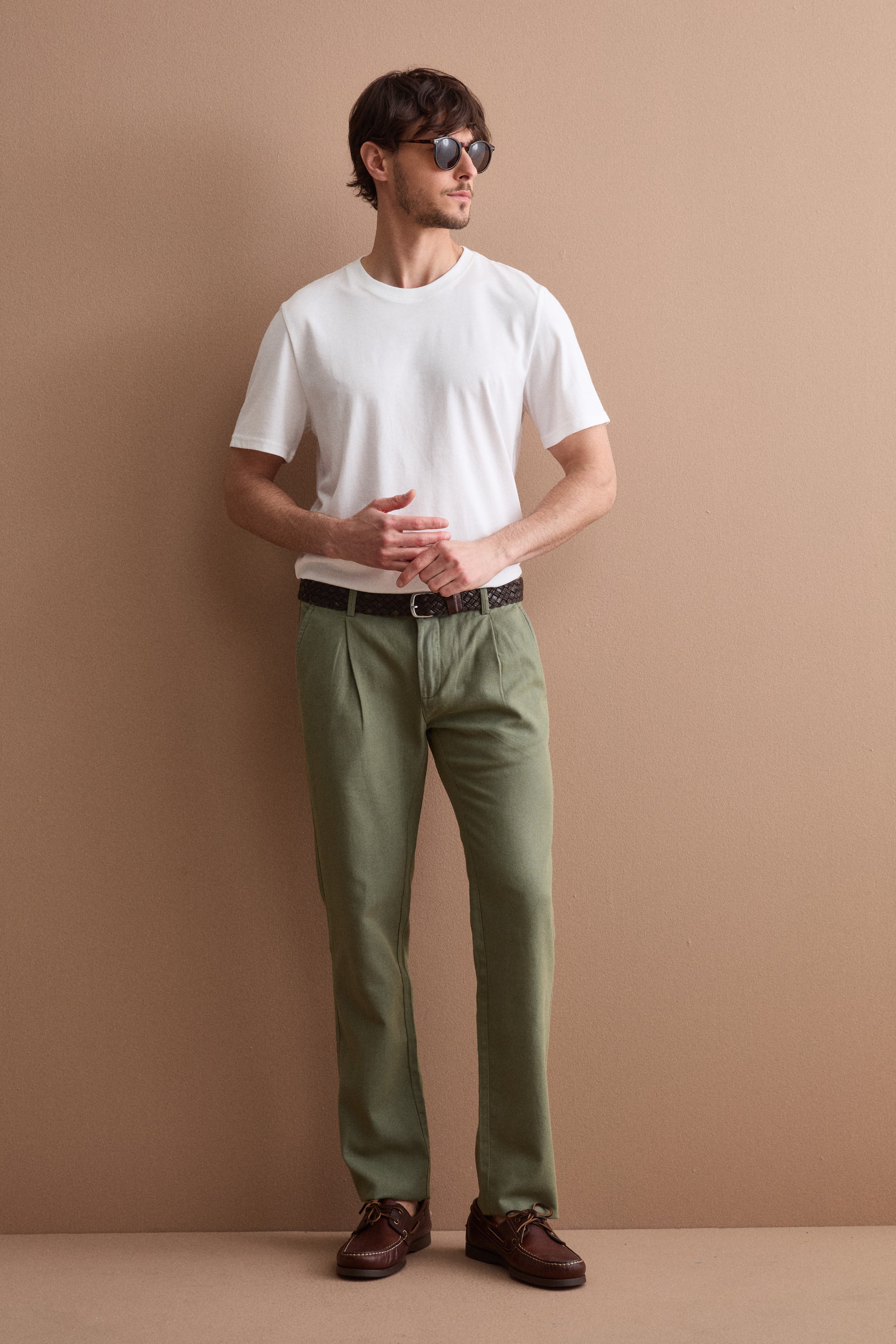 Pantalone Regular Fit in Misto Lino con Pinces - SALVIA