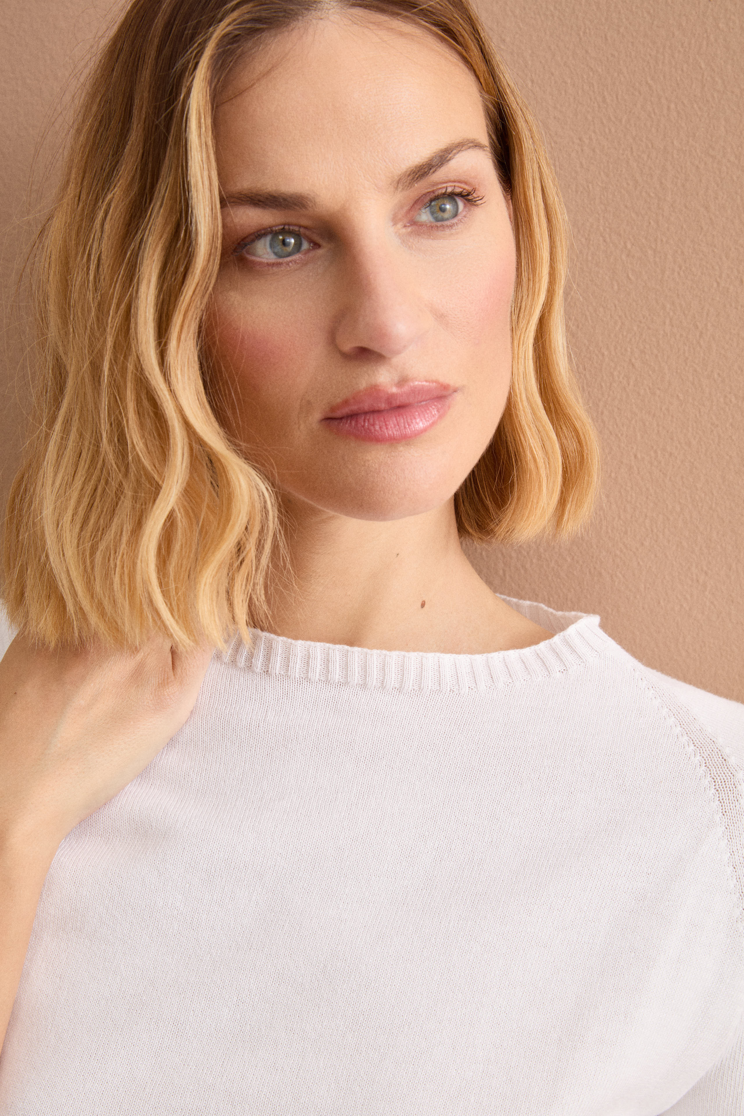 Maglia Barchetta in Cotone con Manica Raglan - BIANCO