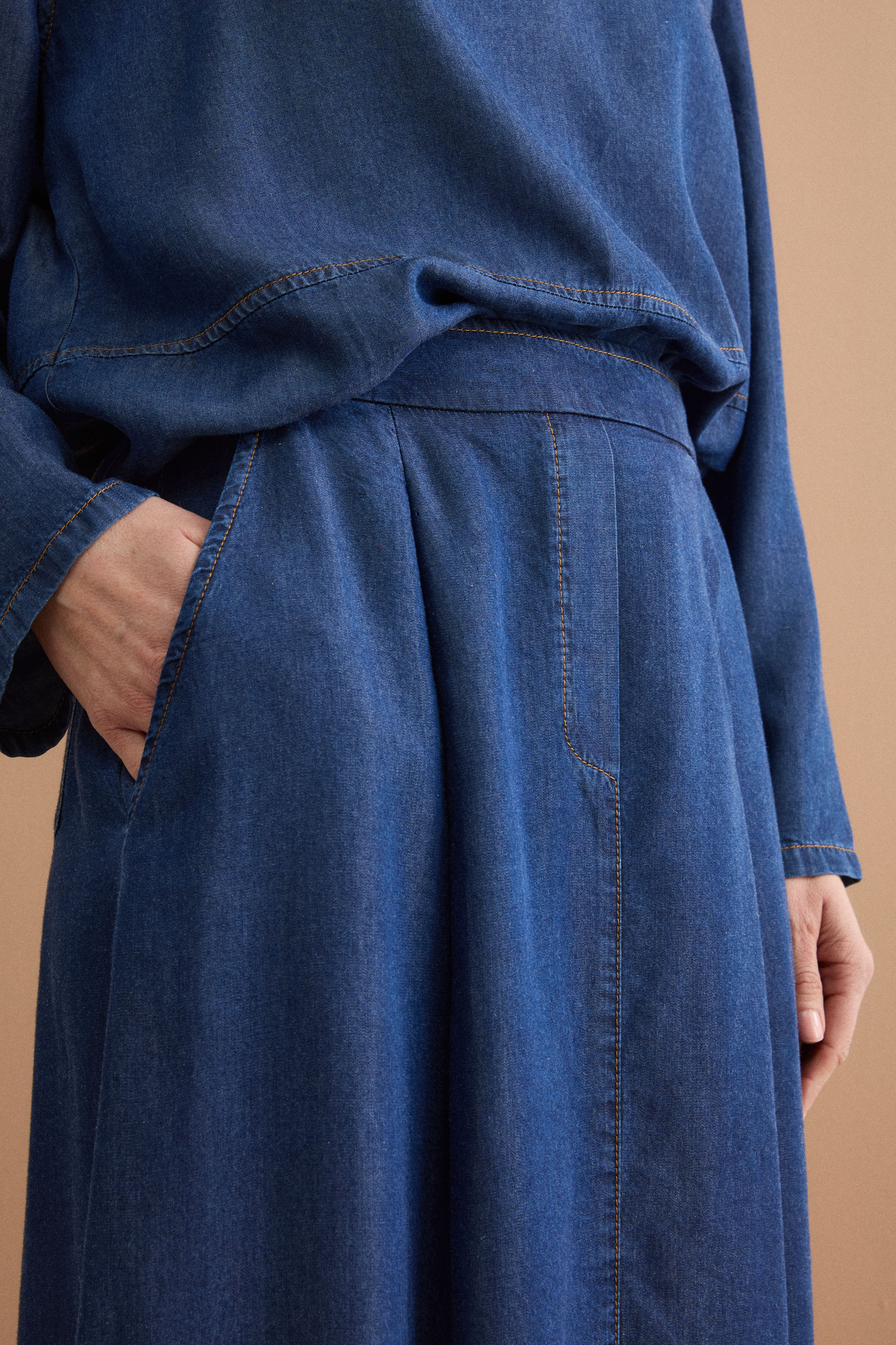 Gonna Lunga in Denim con Tasche - DENIM