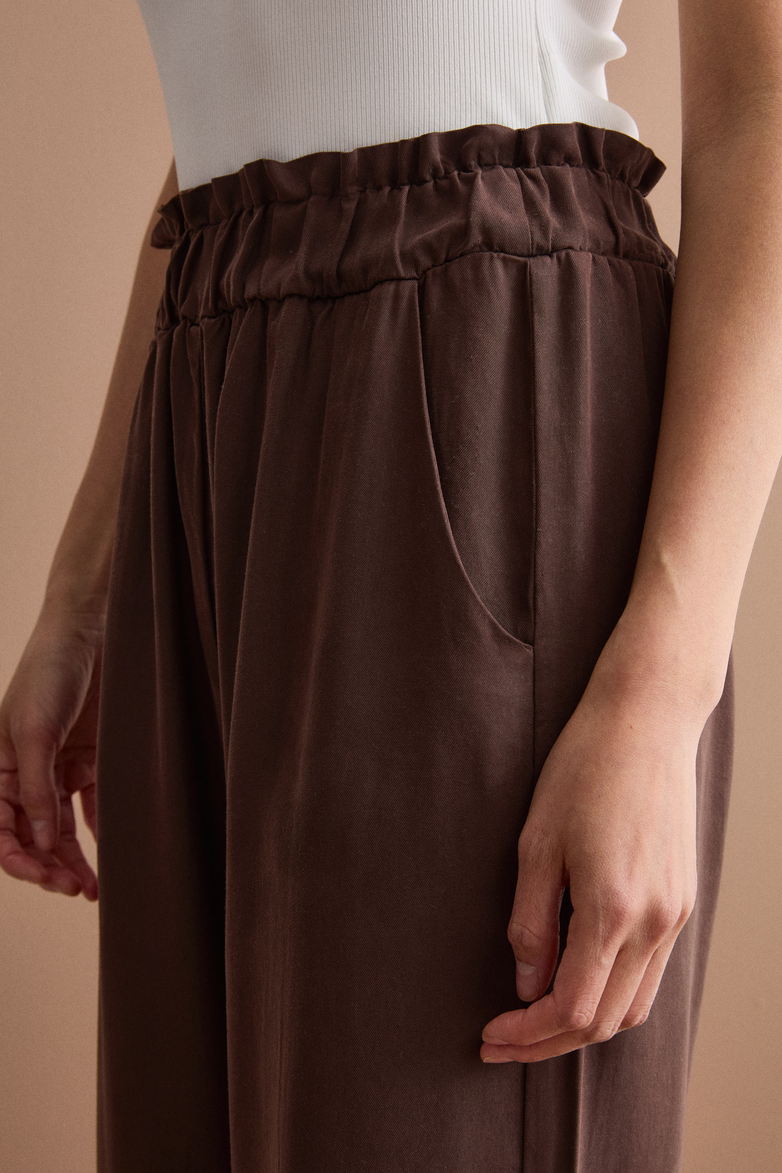 Pantalone Wide Leg con Elastico in Vita - MARRONE