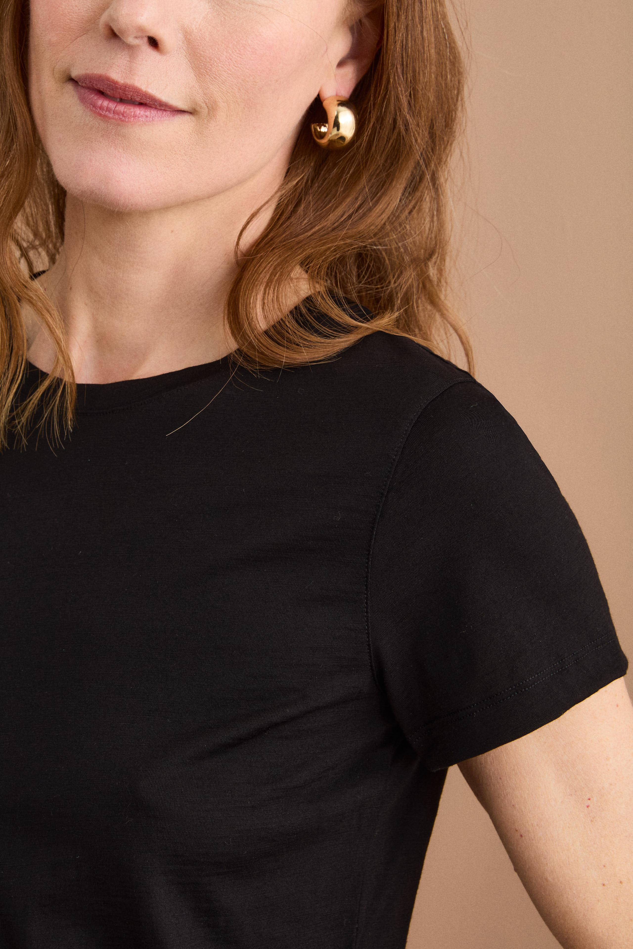 T-Shirt Girocollo in Lana Merino - NERO