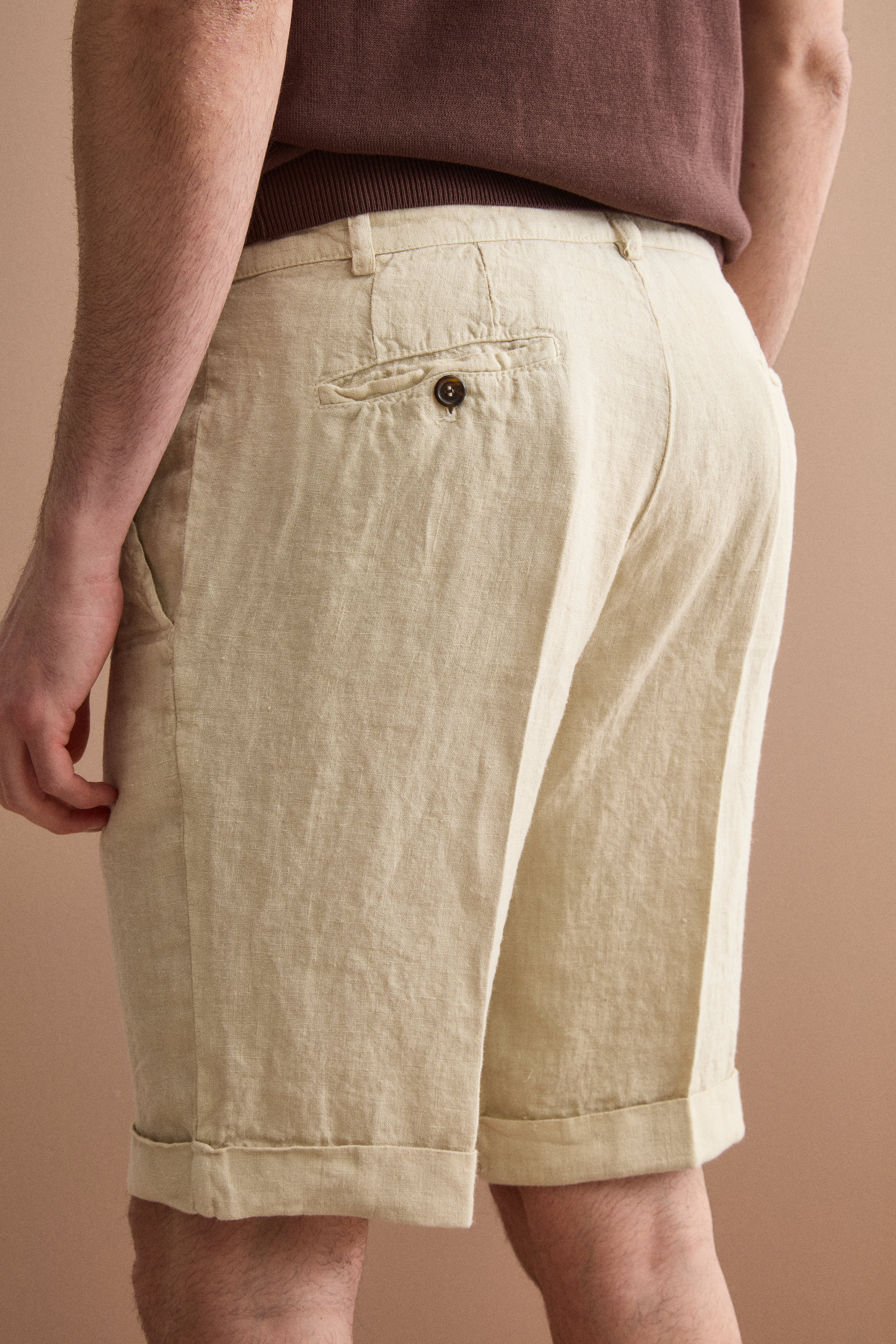 Bermuda Uomo in Lino Regular Fit con Risvolto - SABBIA