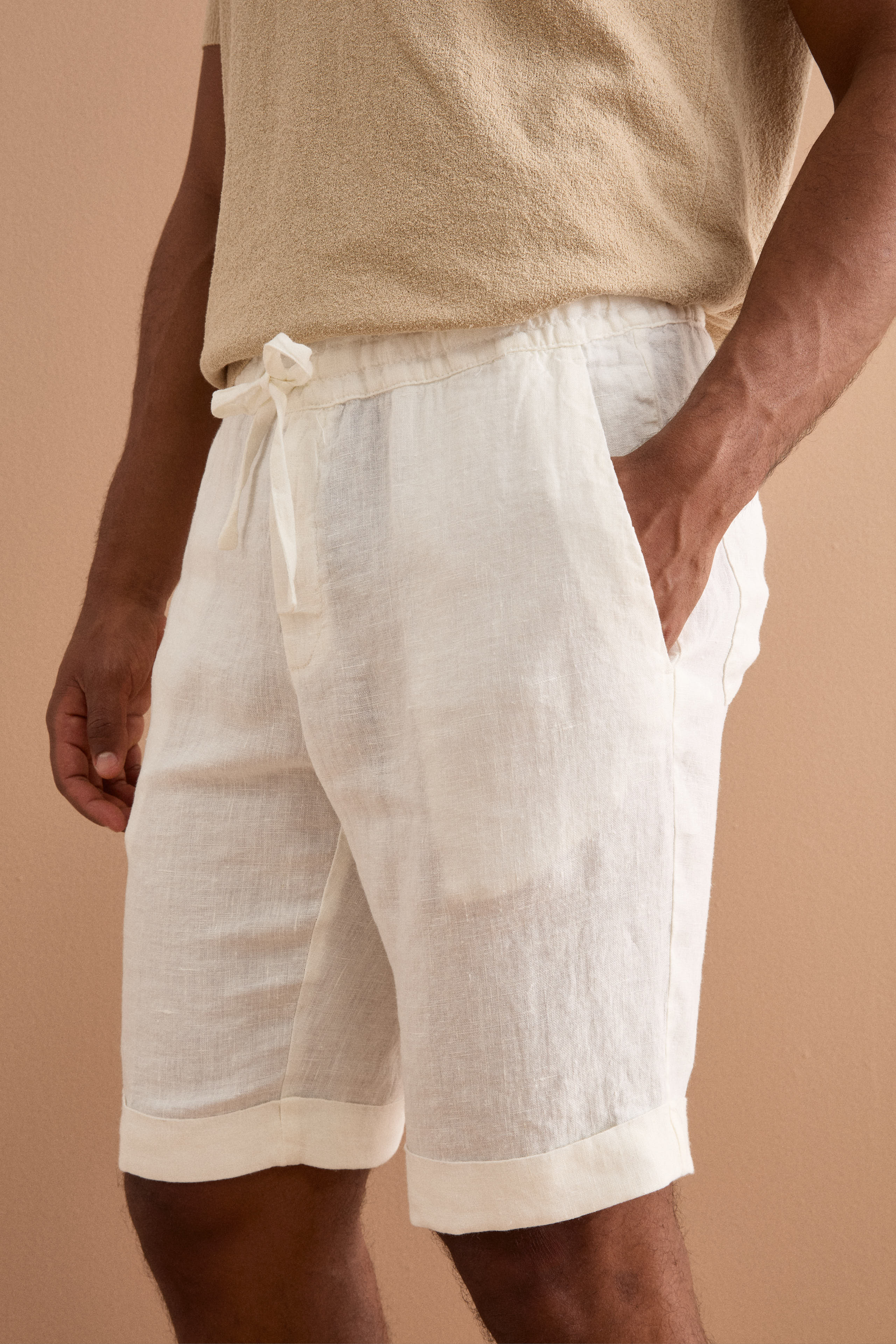 Bermuda in Lino con Coulisse e Risvolto - PANNA
