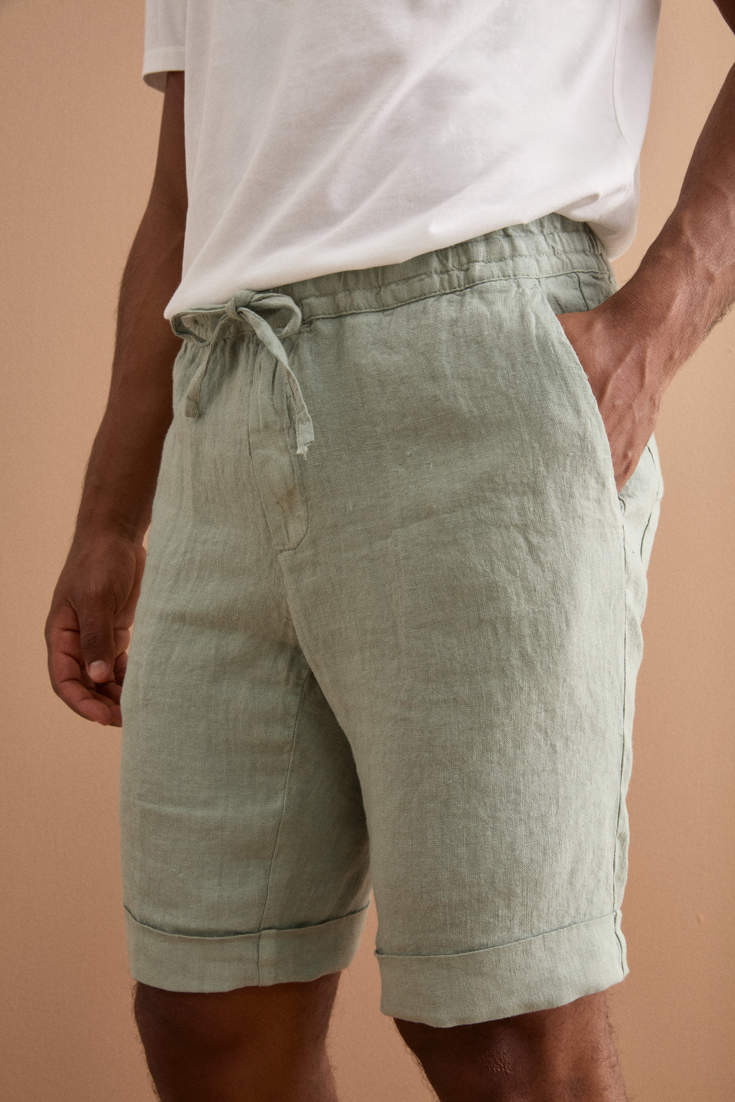 Bermuda in Lino con Coulisse e Risvolto - VERDE