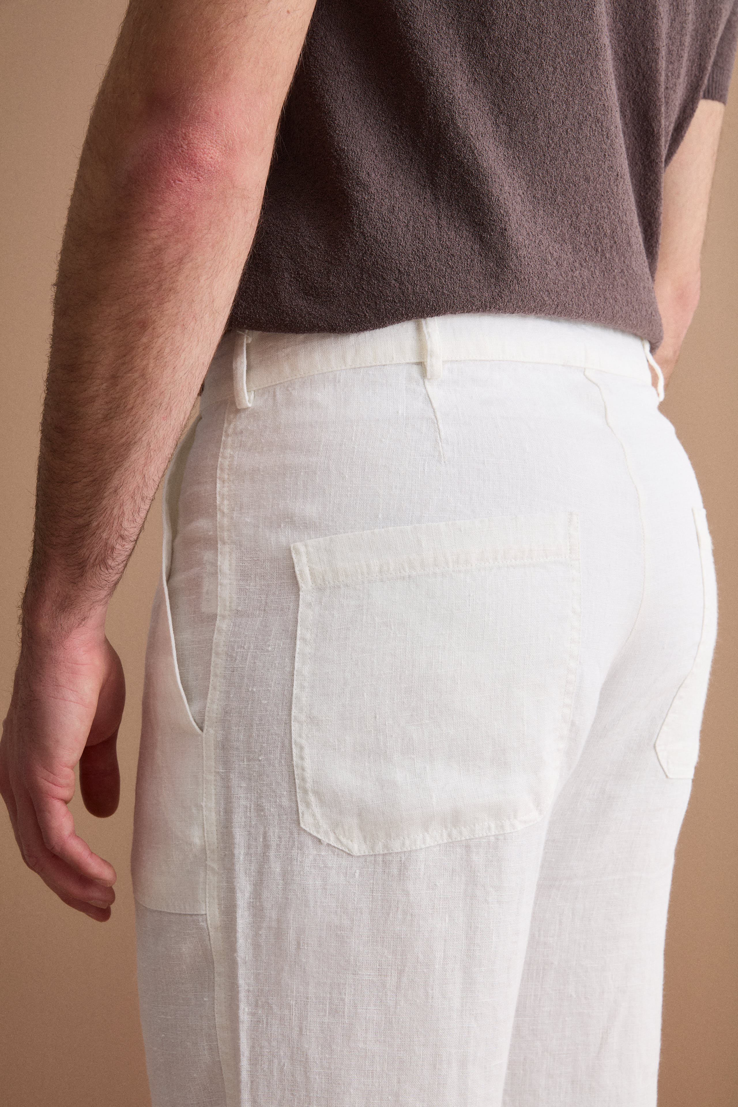 Pantalone Straight in Lino con Tasche e Alamaro - PANNA