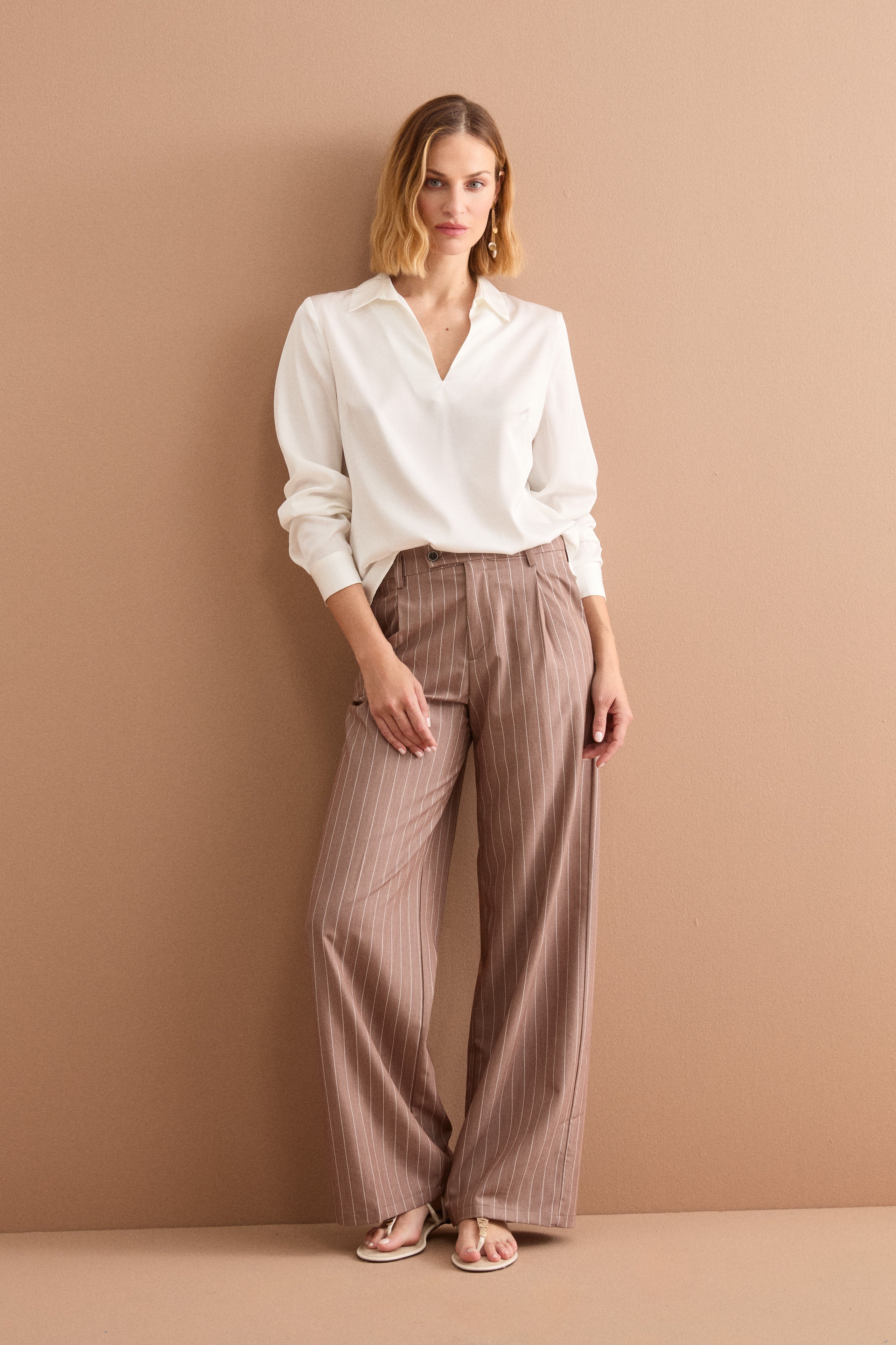 Blusa Over Elegante con Collo a Camicia - PANNA