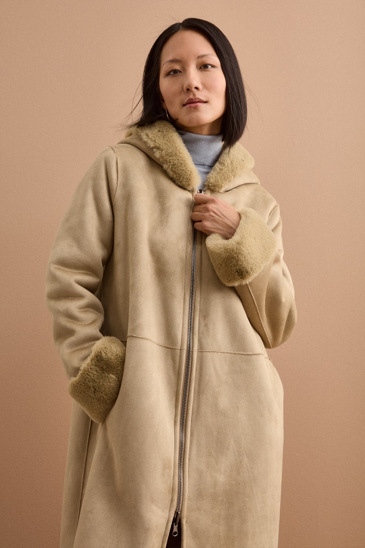 Cappotto Eco-Montone Reversibile con Cappuccio - VERDINO