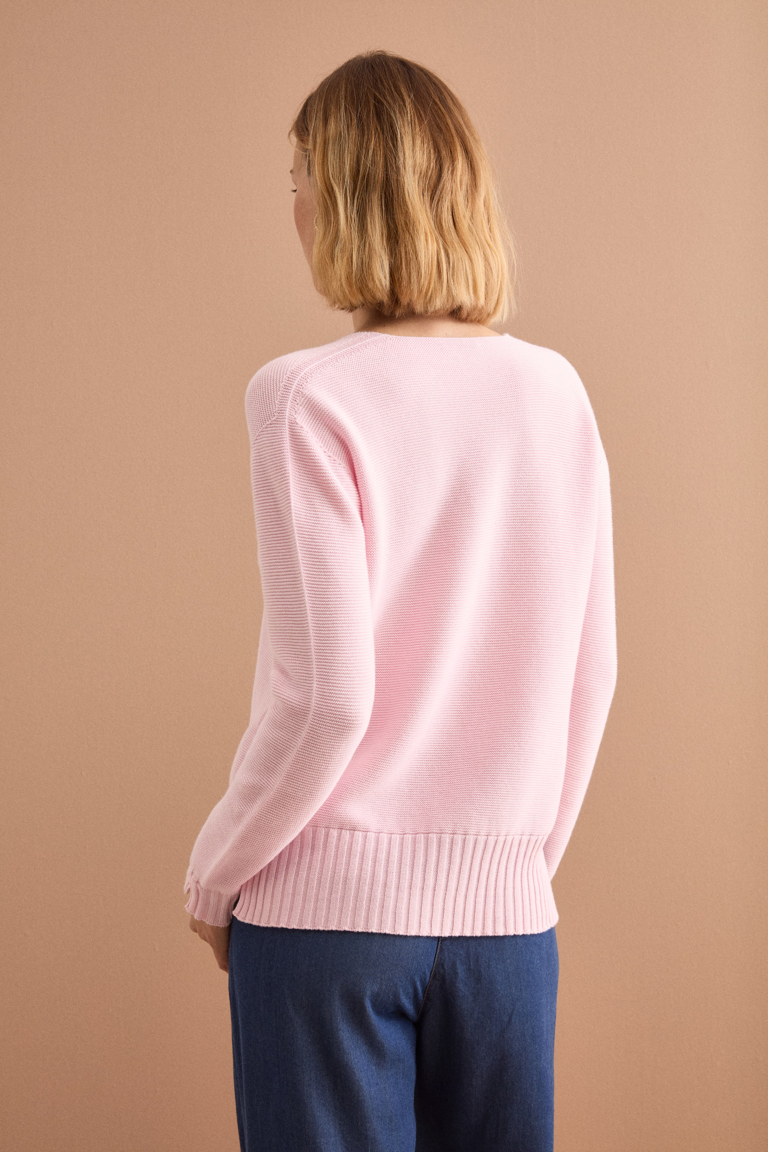 Maglia Scollo a V con Dettagli a Costine - ROSA