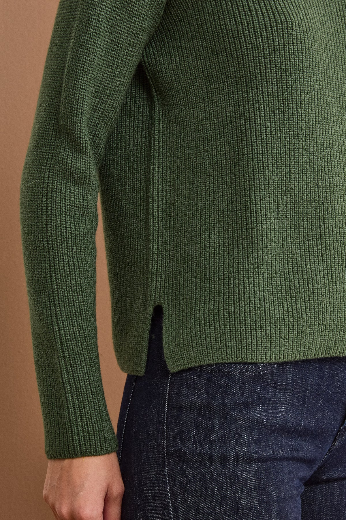 Maglia Girocollo a Coste Inglese in Lana Merino - VERDE MILITARE