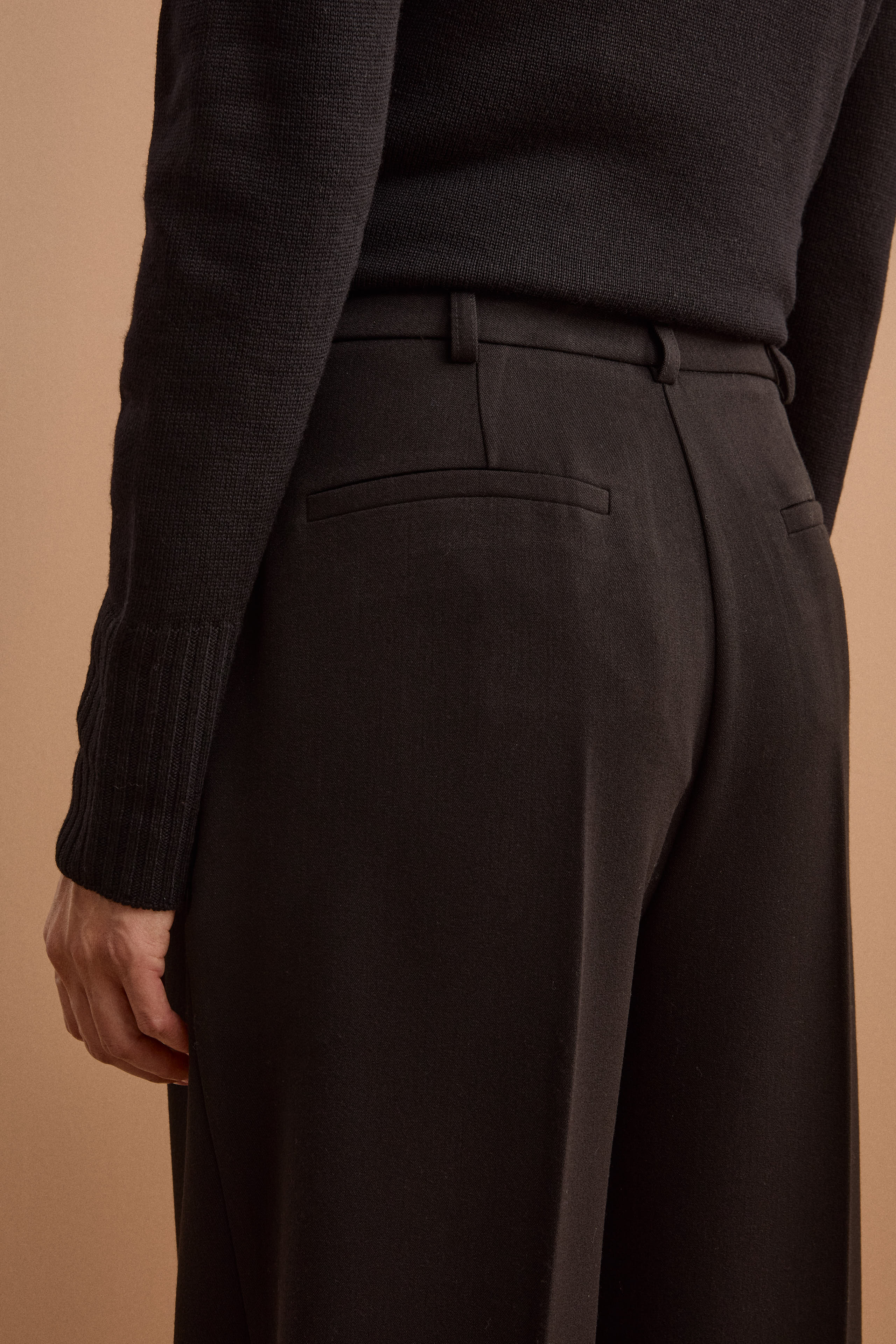 Pantalone Gamba Larga con Pinces - NERO