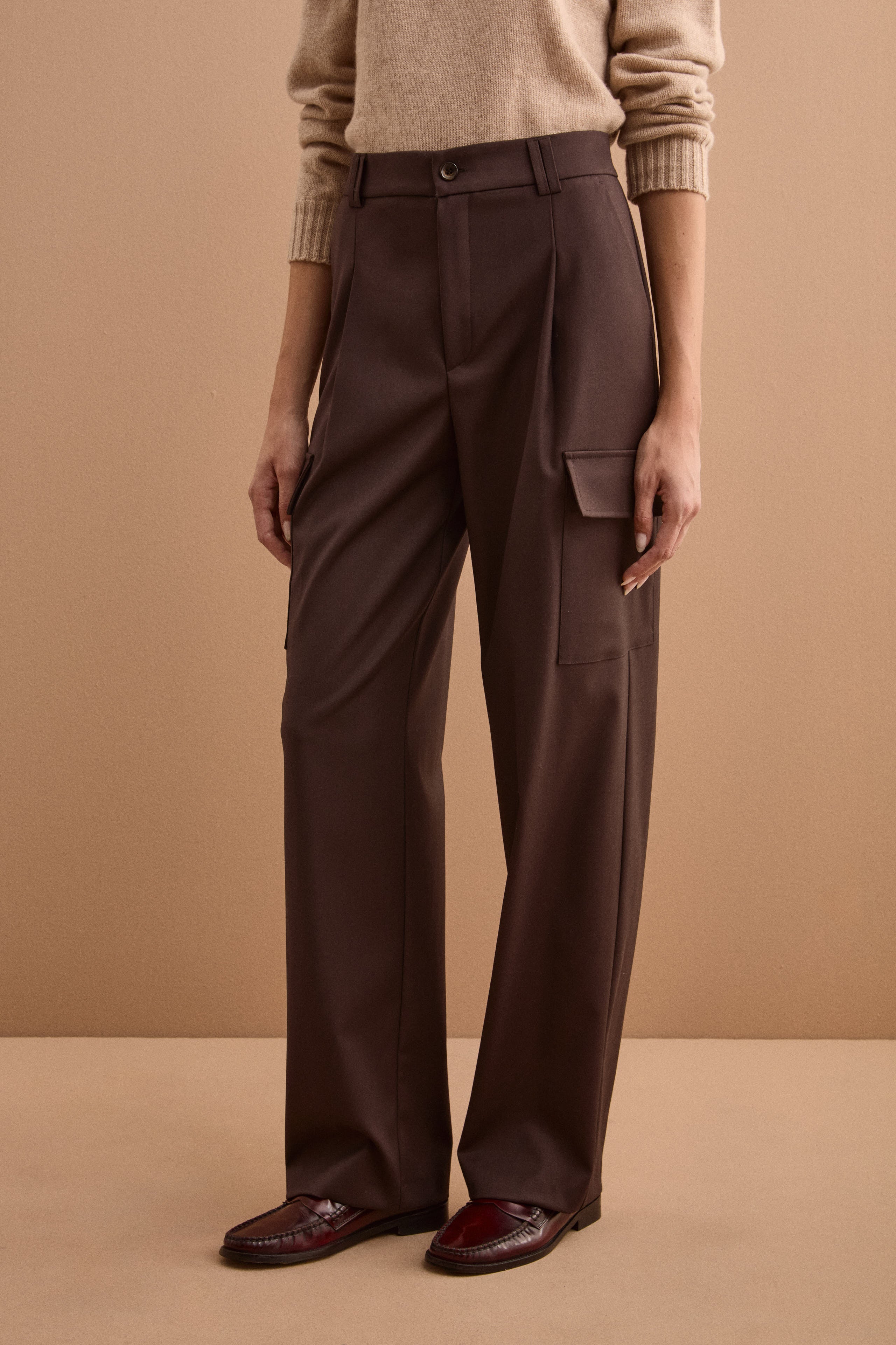 Pantalone Cargo a Gamba Larga con Pinces - T.MORO