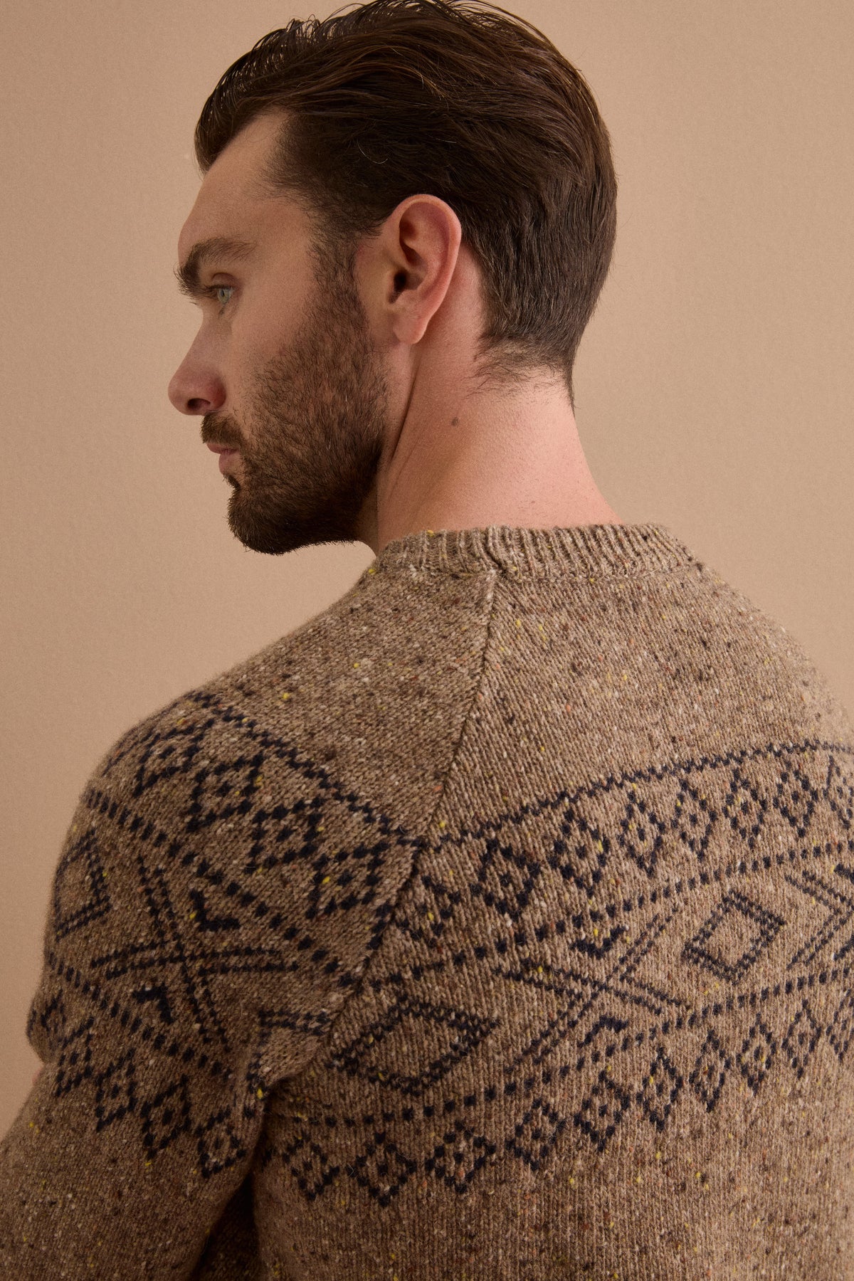 Maglia Girocollo Jacquard in Lana Merino - NOCCIOLA