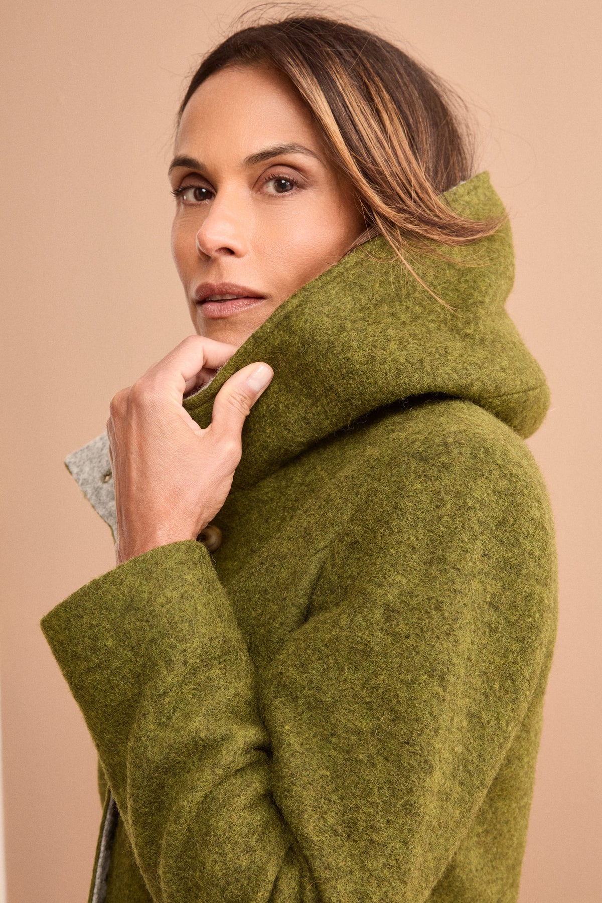 Cappotto Corto con Cappuccio in Misto Lana Cotta - OLIO