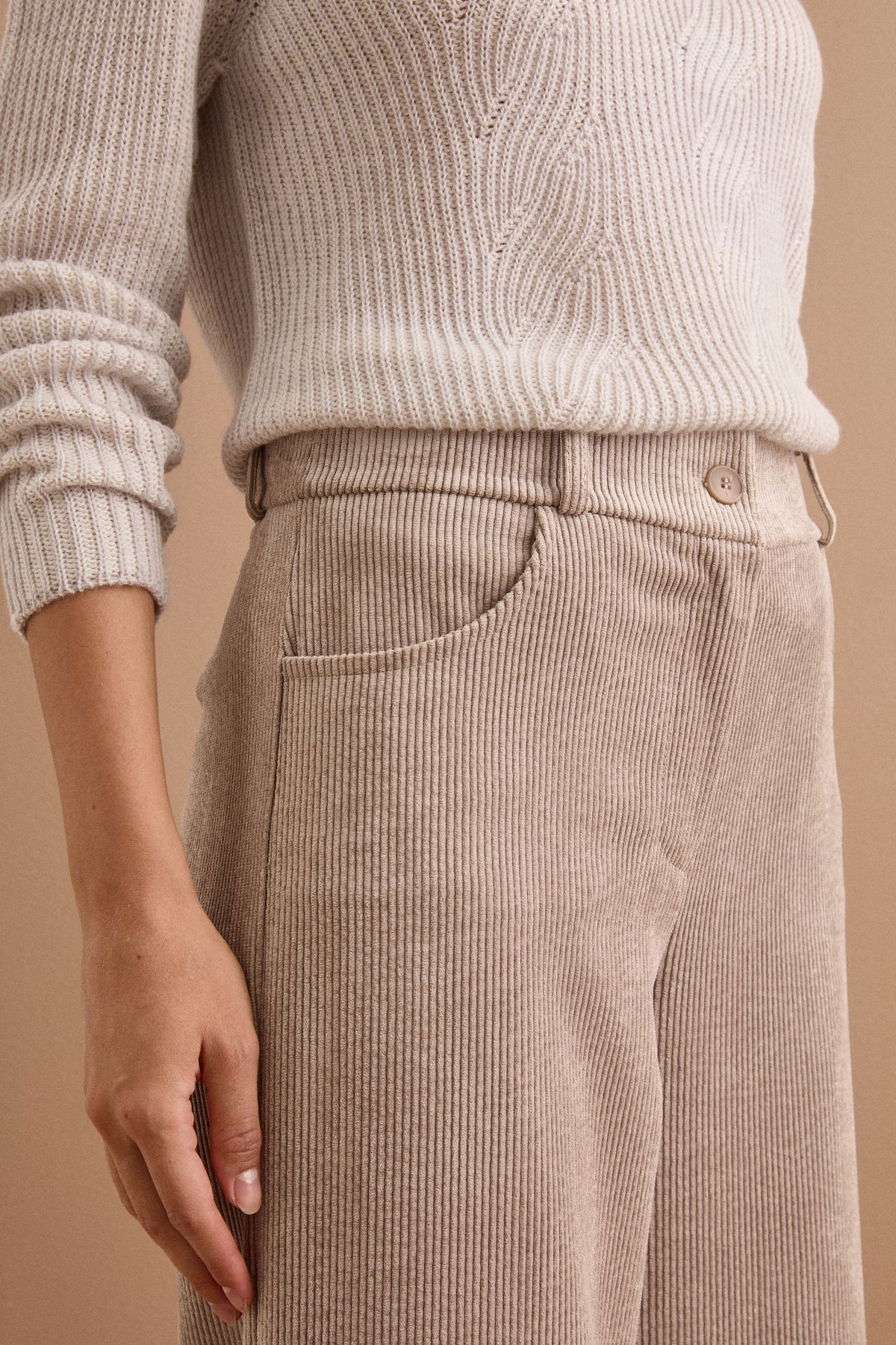 Pantalone Morbido in Velluto a Coste - TORTORA