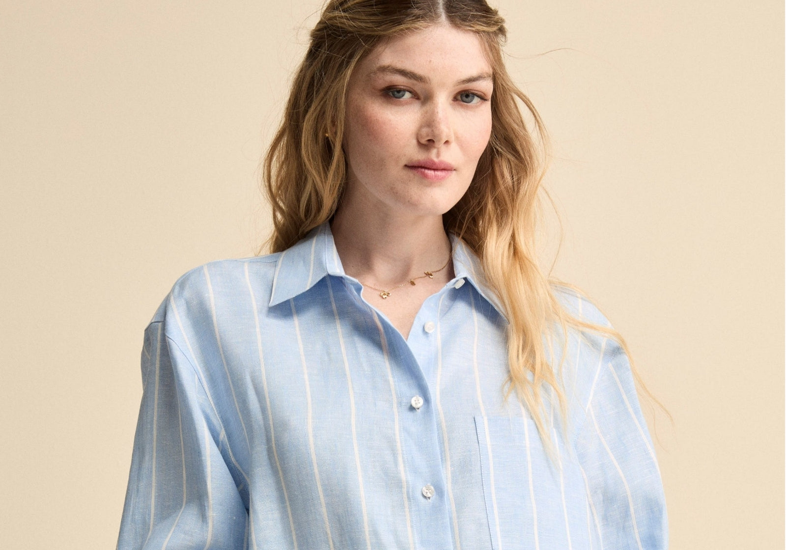 Camicia a righe da donna in lino